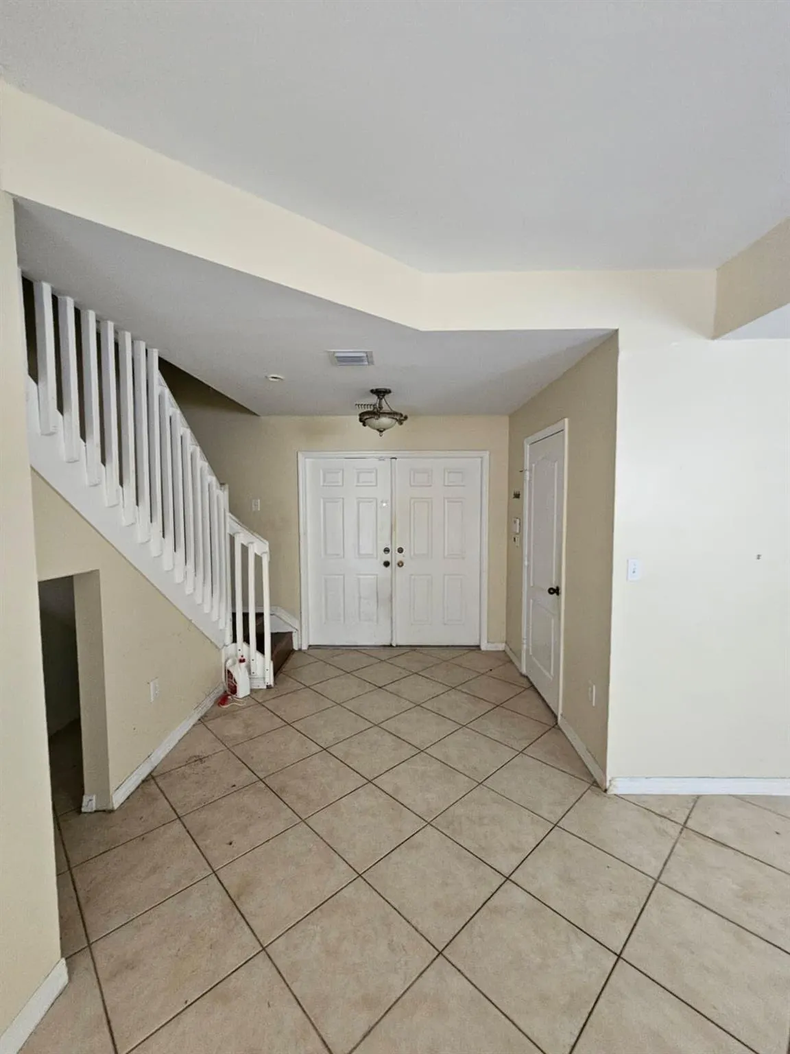 5985 SW 99th Terrace