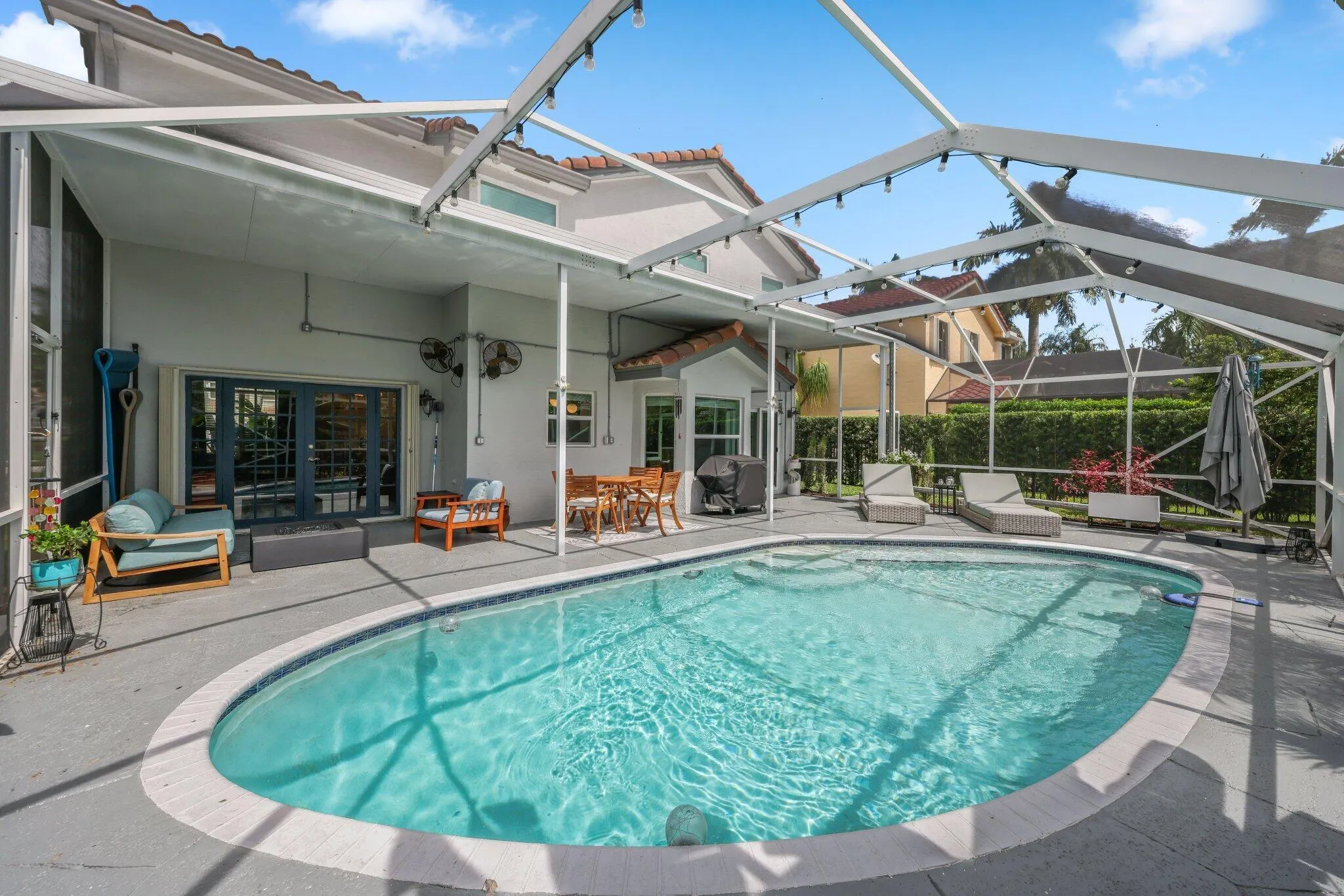 8555 Tourmaline Boulevard