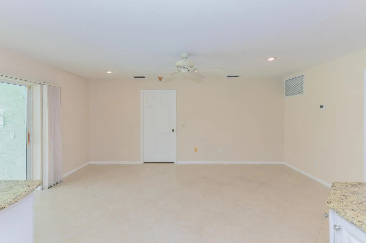 3041 SE Dalhart Road