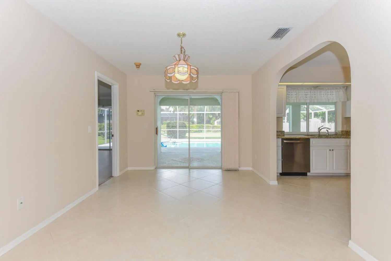 3041 SE Dalhart Road
