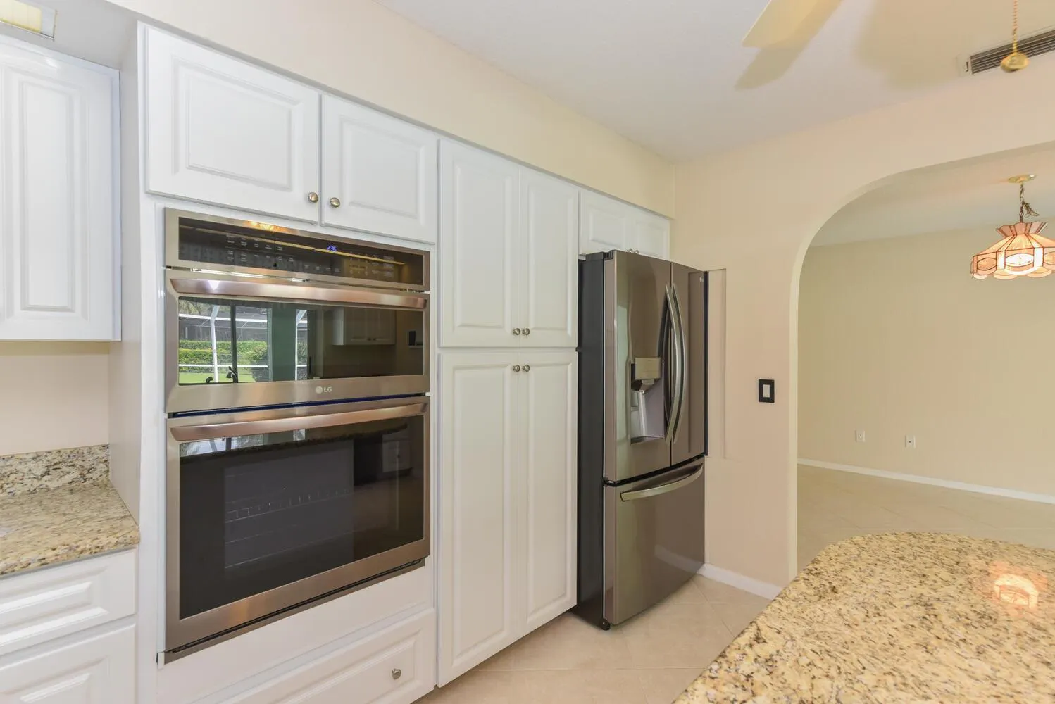 3041 SE Dalhart Road