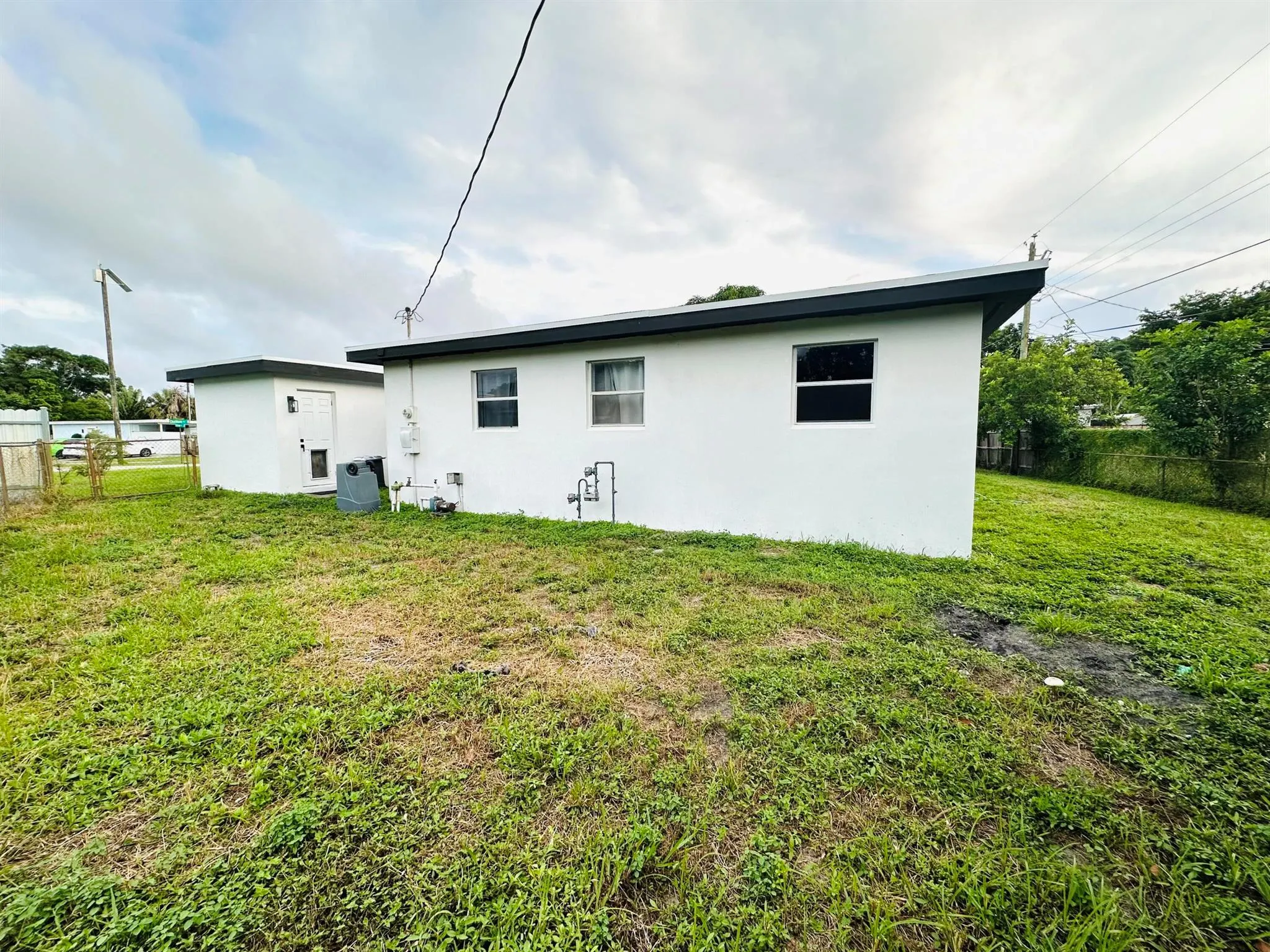 1865 W Chatham Road