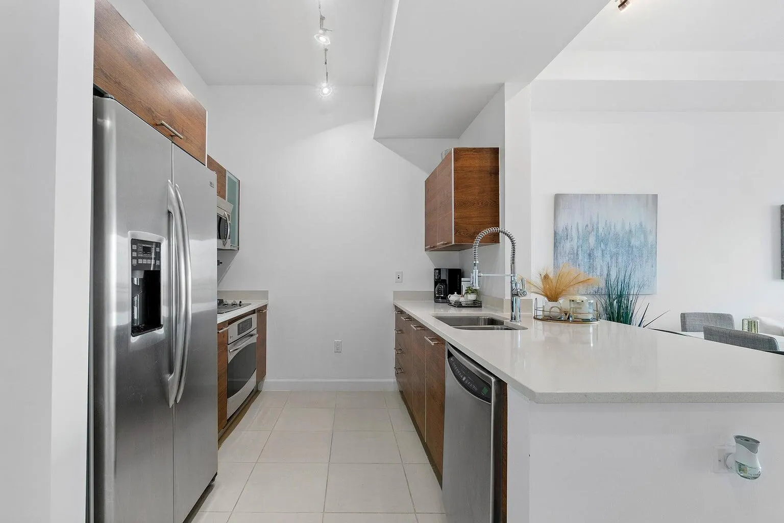 480 Hibiscus Street, #1003