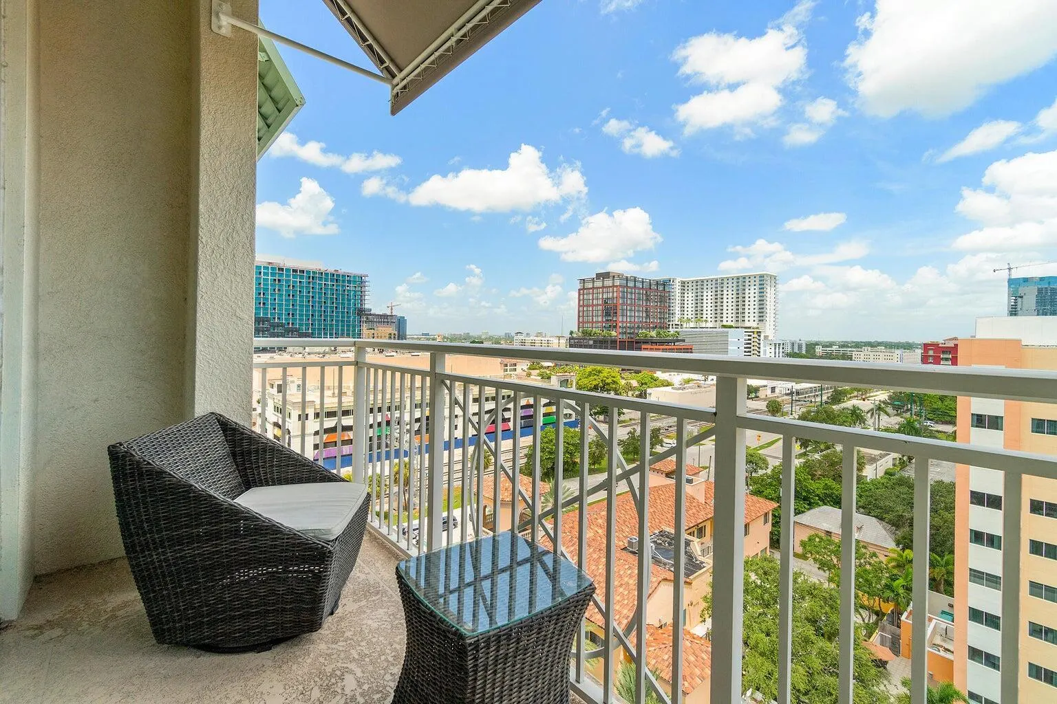480 Hibiscus Street, #1003
