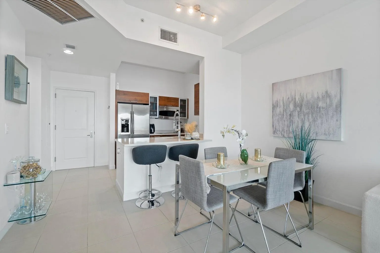 480 Hibiscus Street, #1003