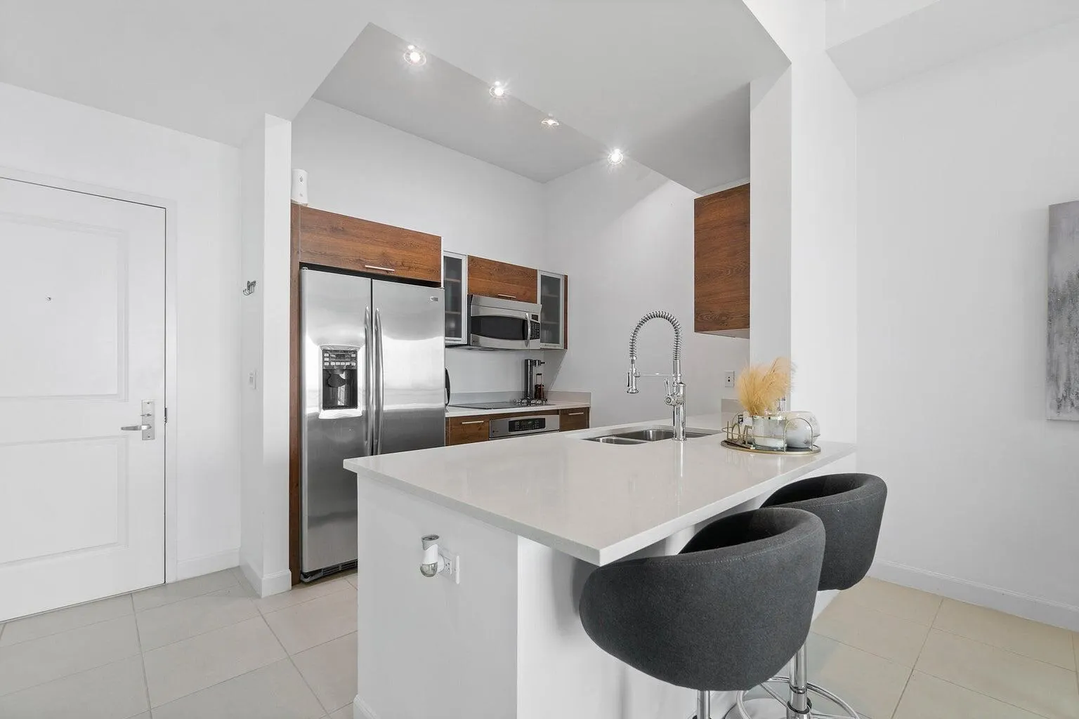 480 Hibiscus Street, #1003