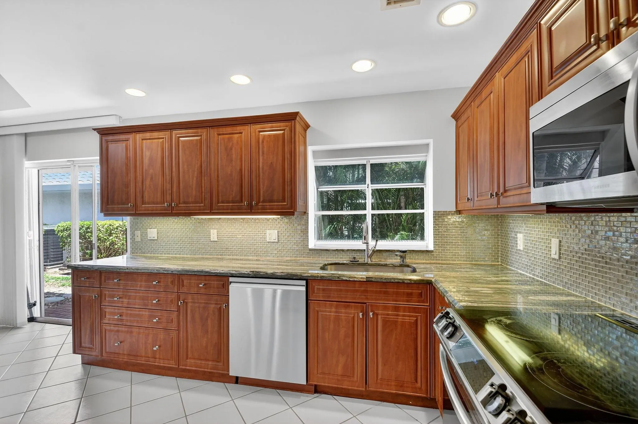 11570 Briarwood Circle, #1