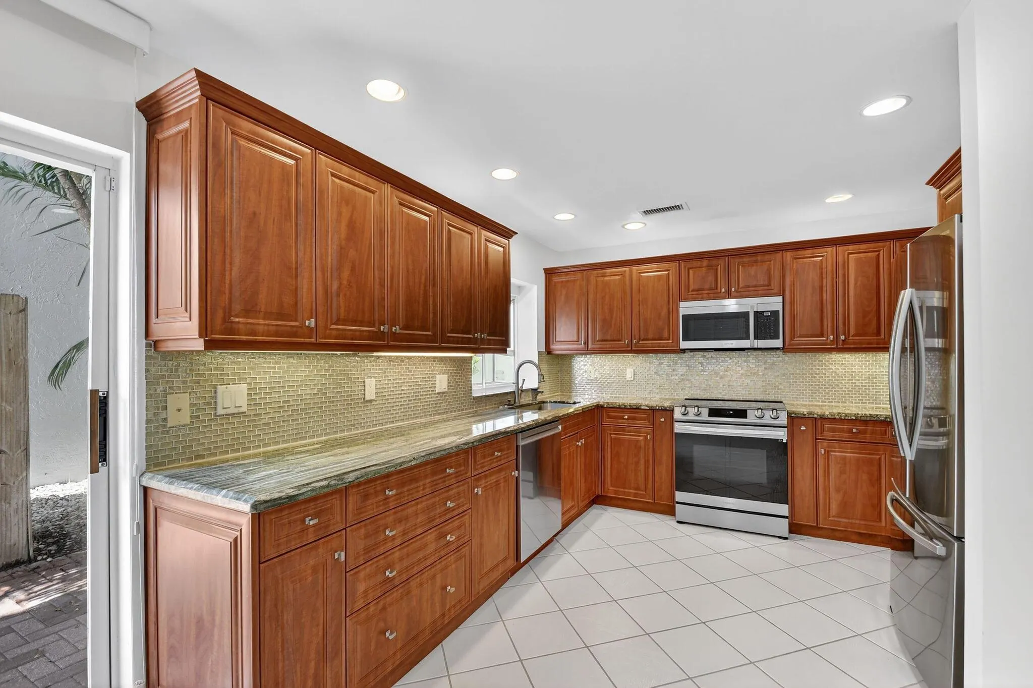 11570 Briarwood Circle, #1