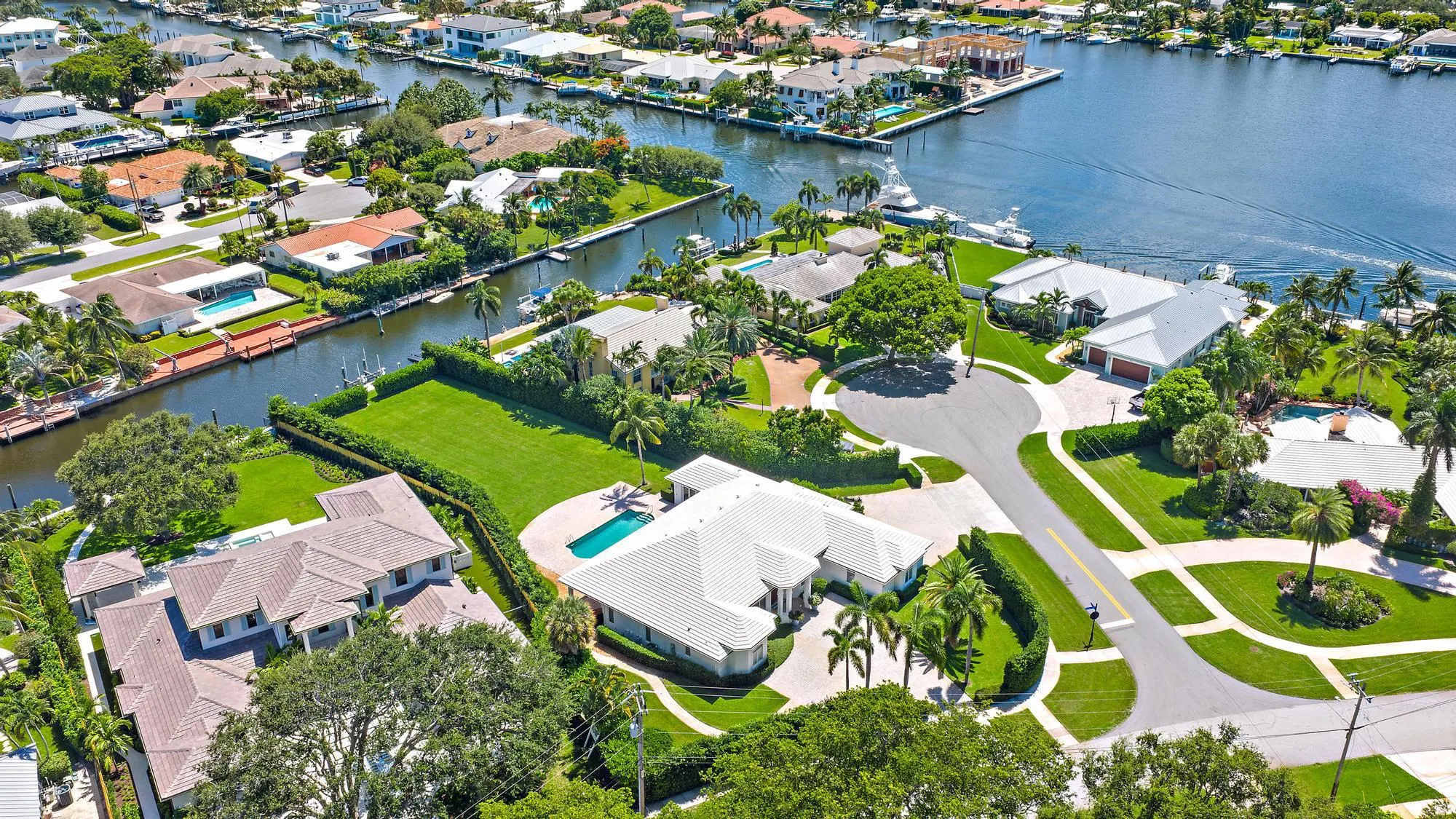 839 Country Club Drive