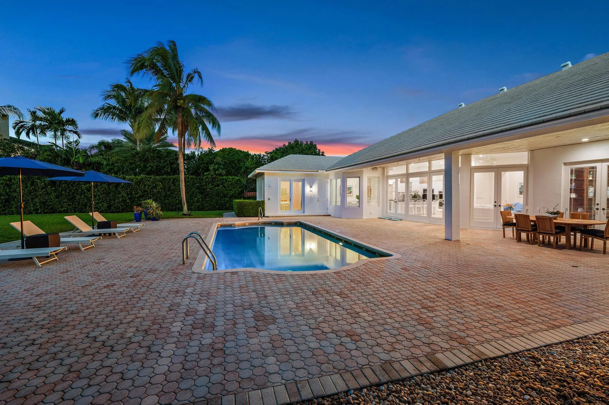 839 Country Club Drive