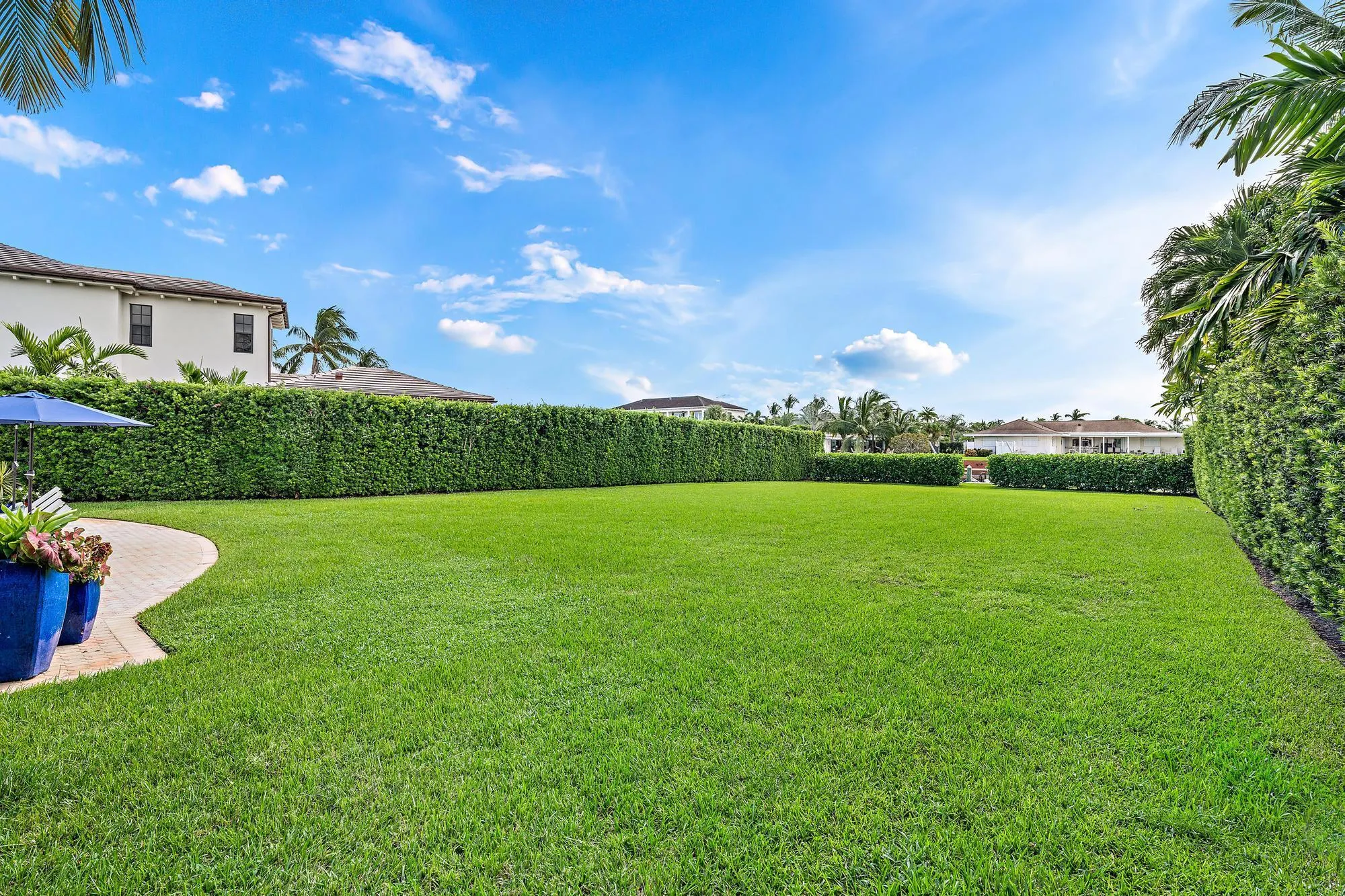 839 Country Club Drive