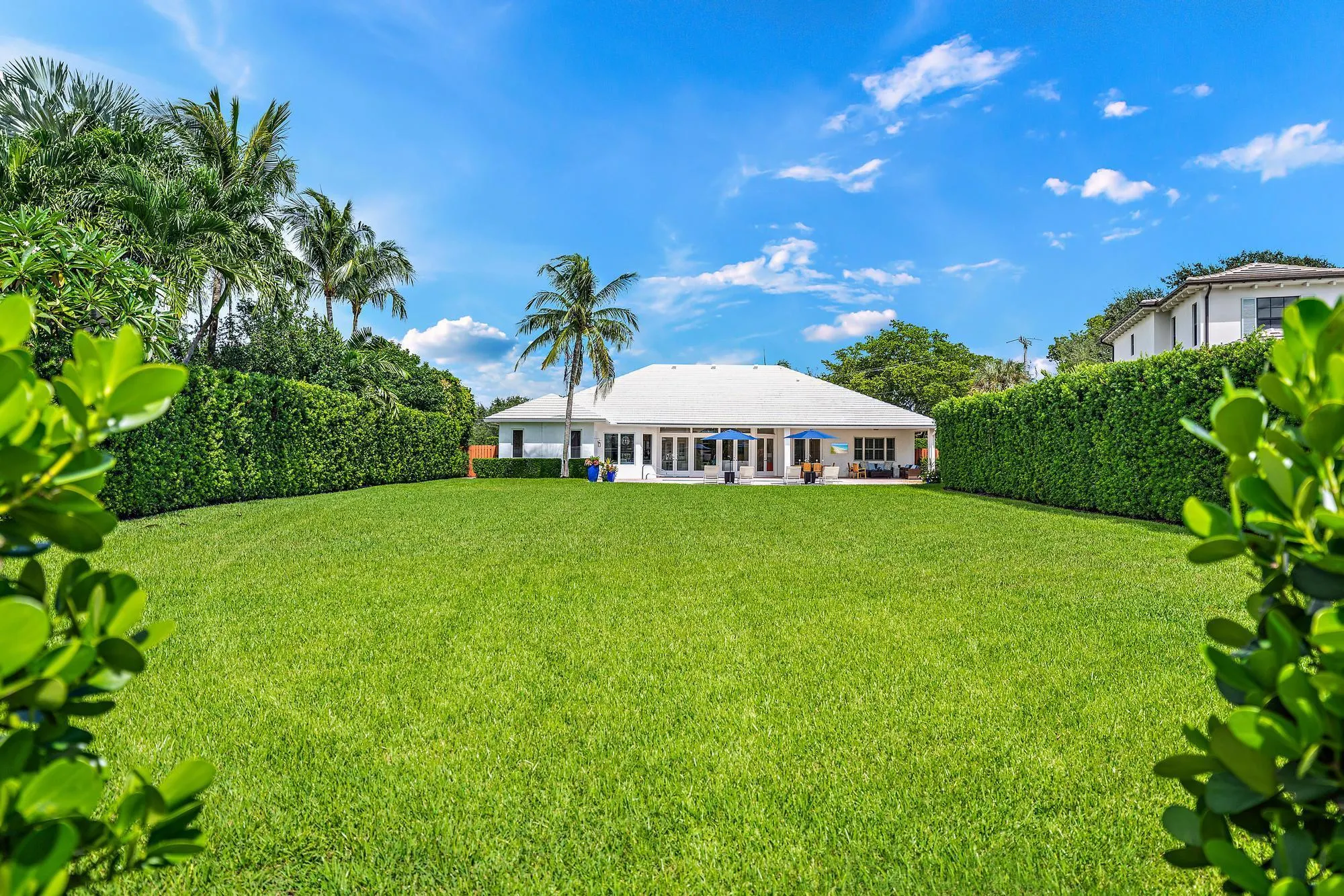 839 Country Club Drive