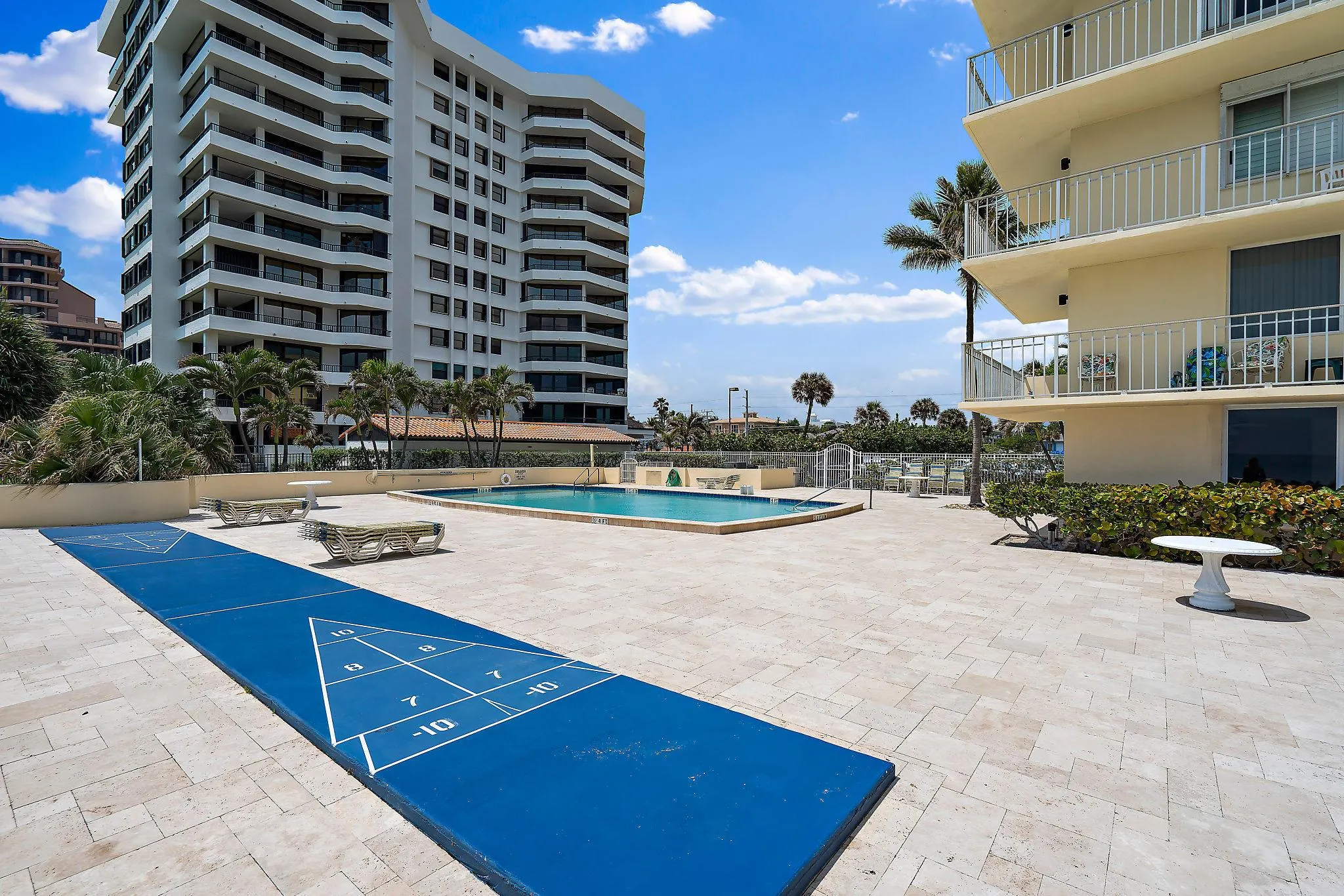 630 Ocean Drive, #206