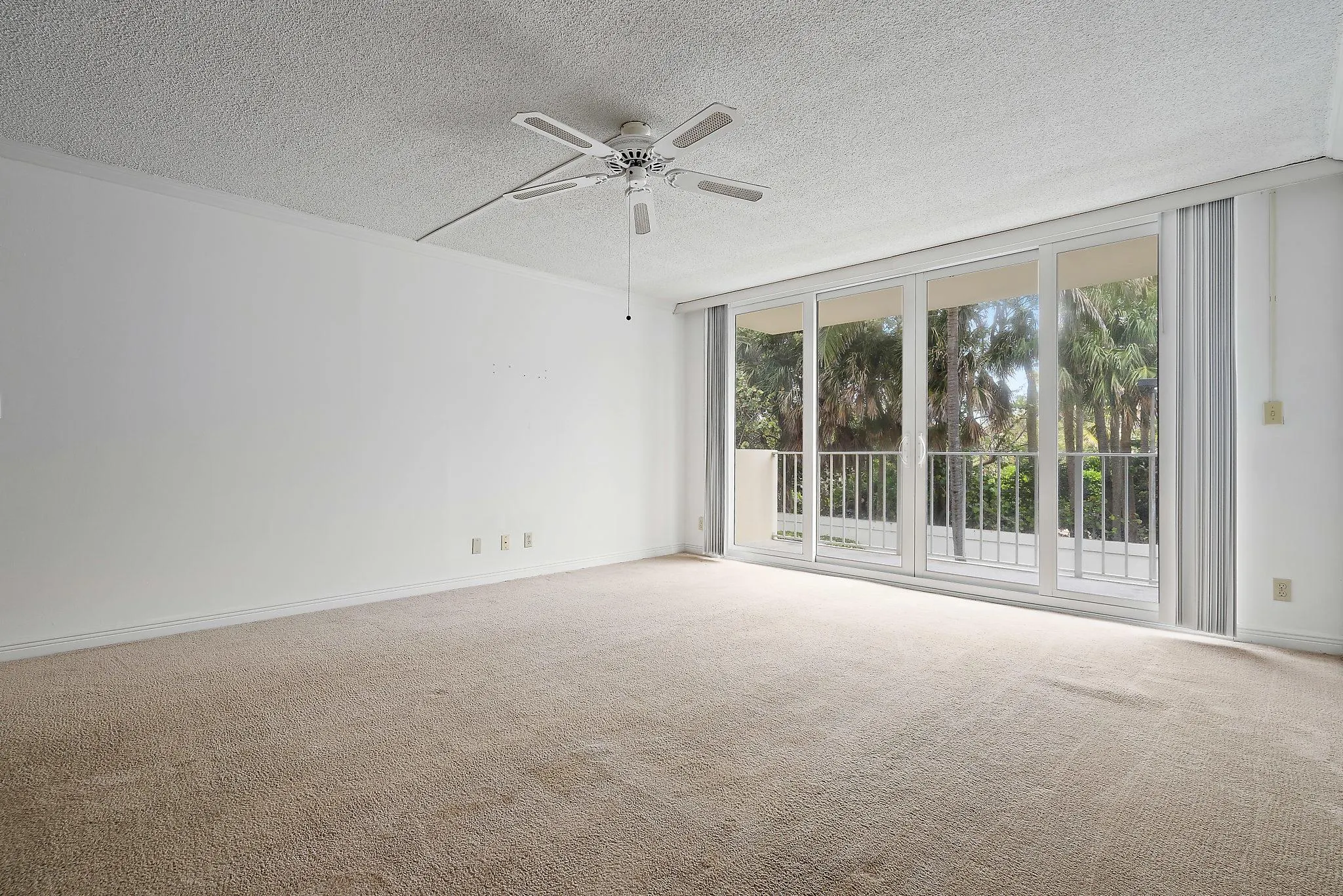 630 Ocean Drive, #206