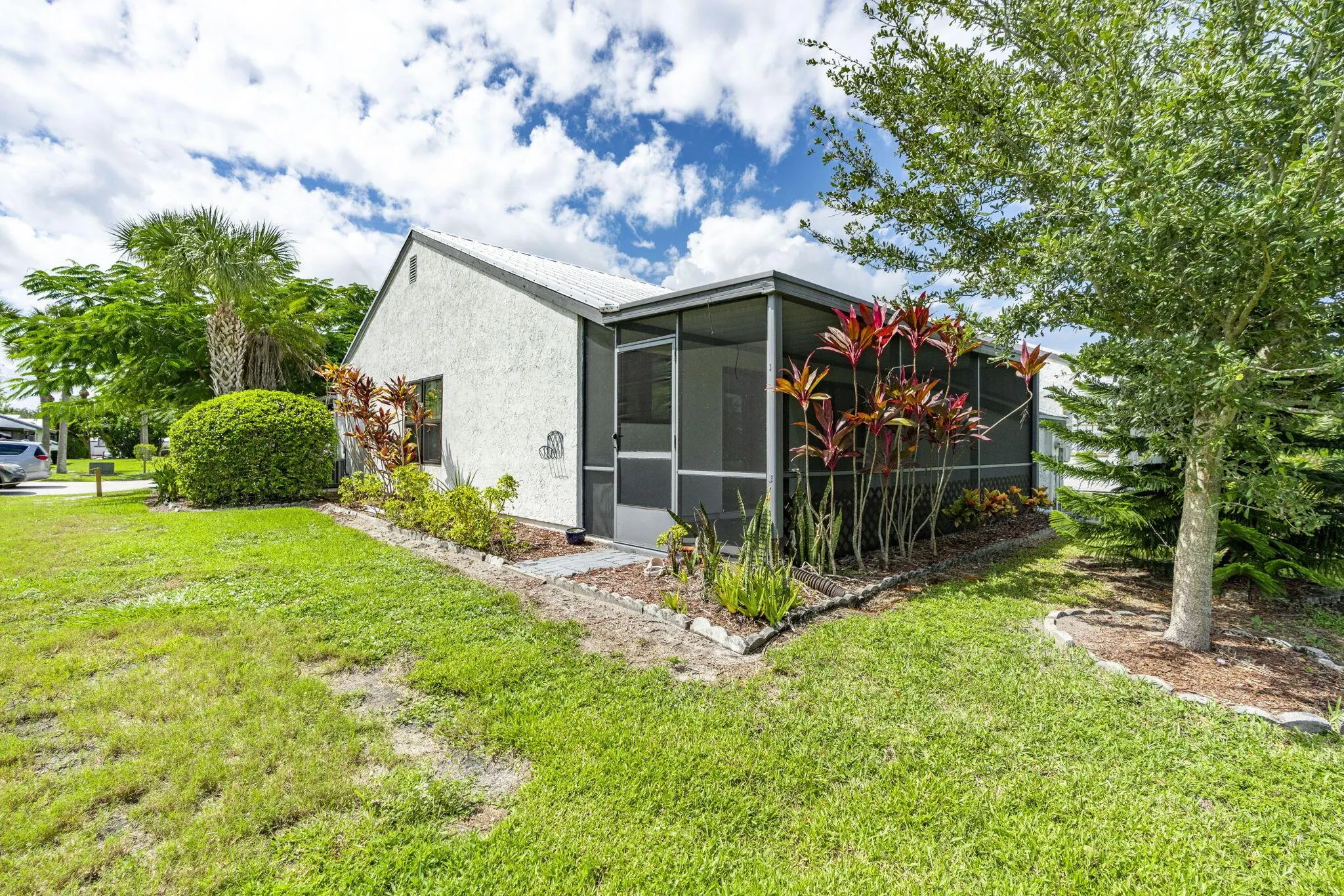 421 SW Bill Traitel Avenue