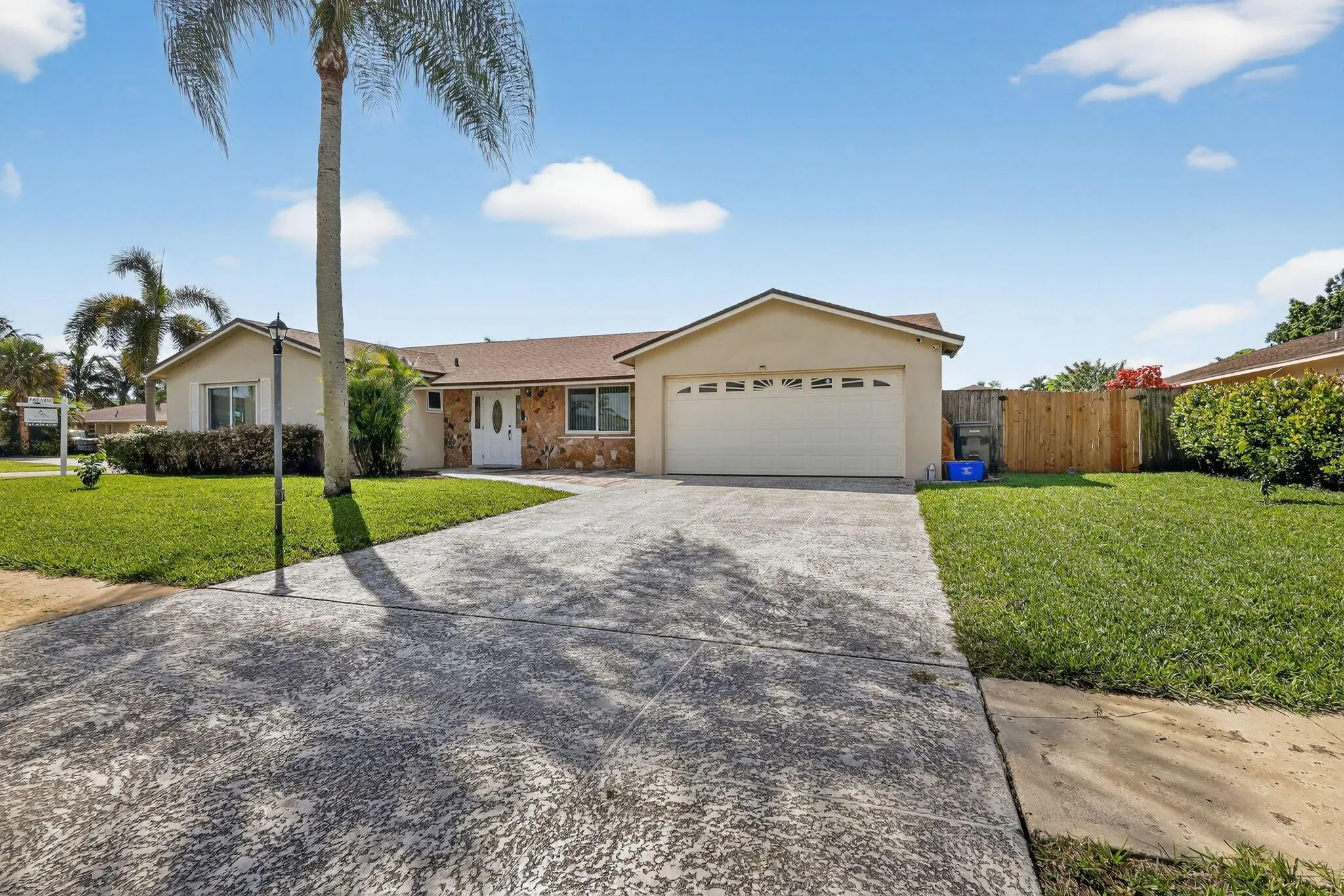 1413 Westchester Drive N