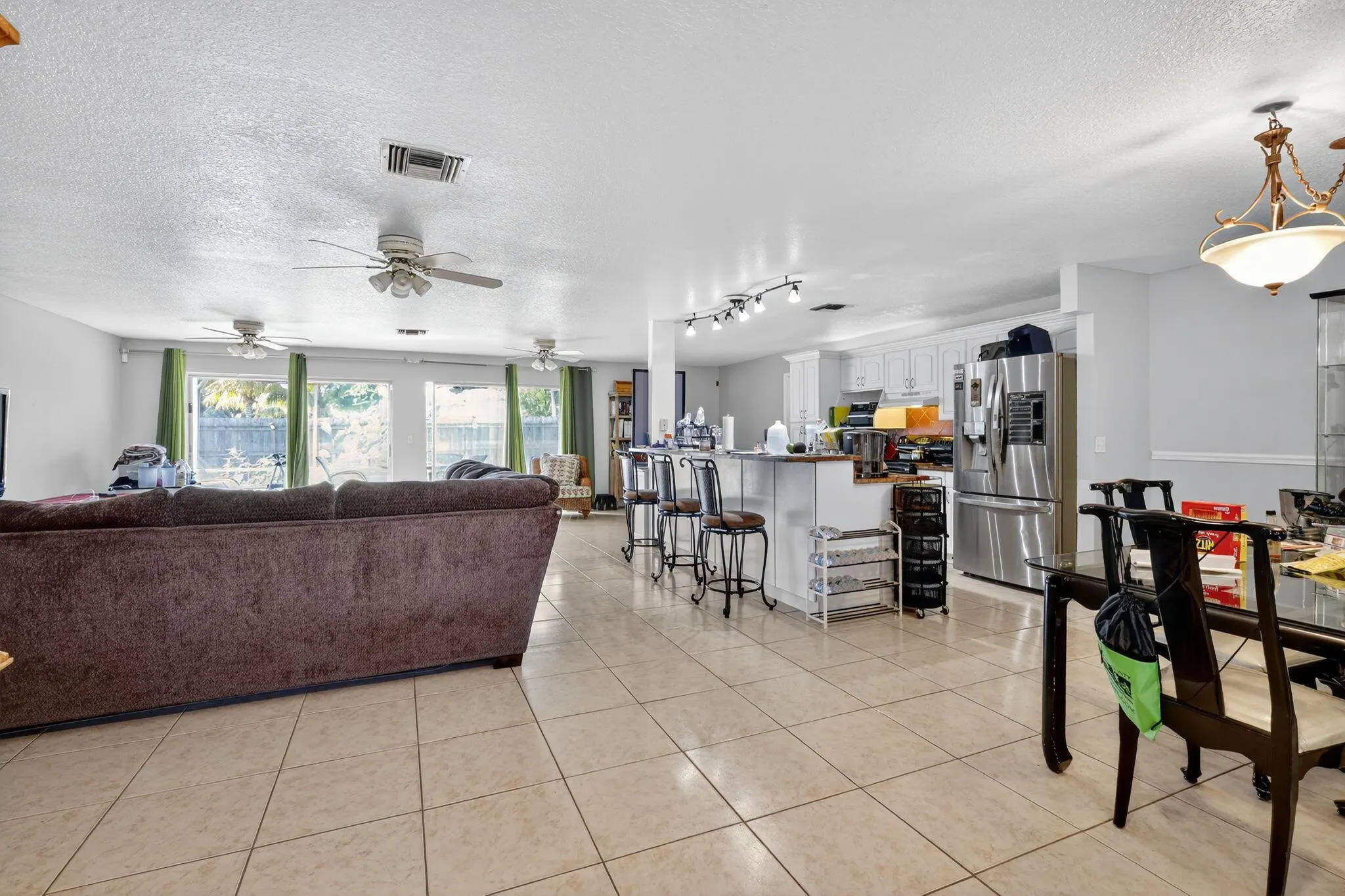 1413 Westchester Drive N