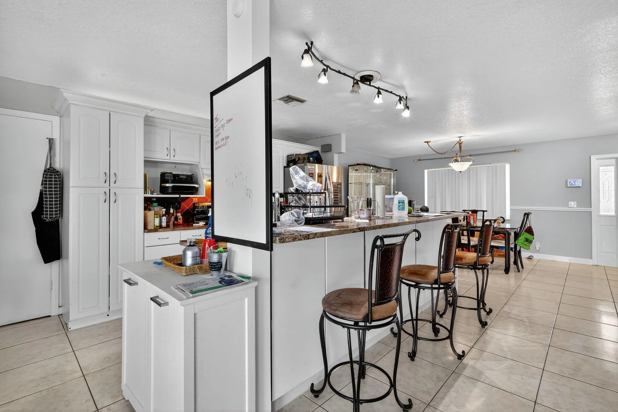 1413 Westchester Drive N