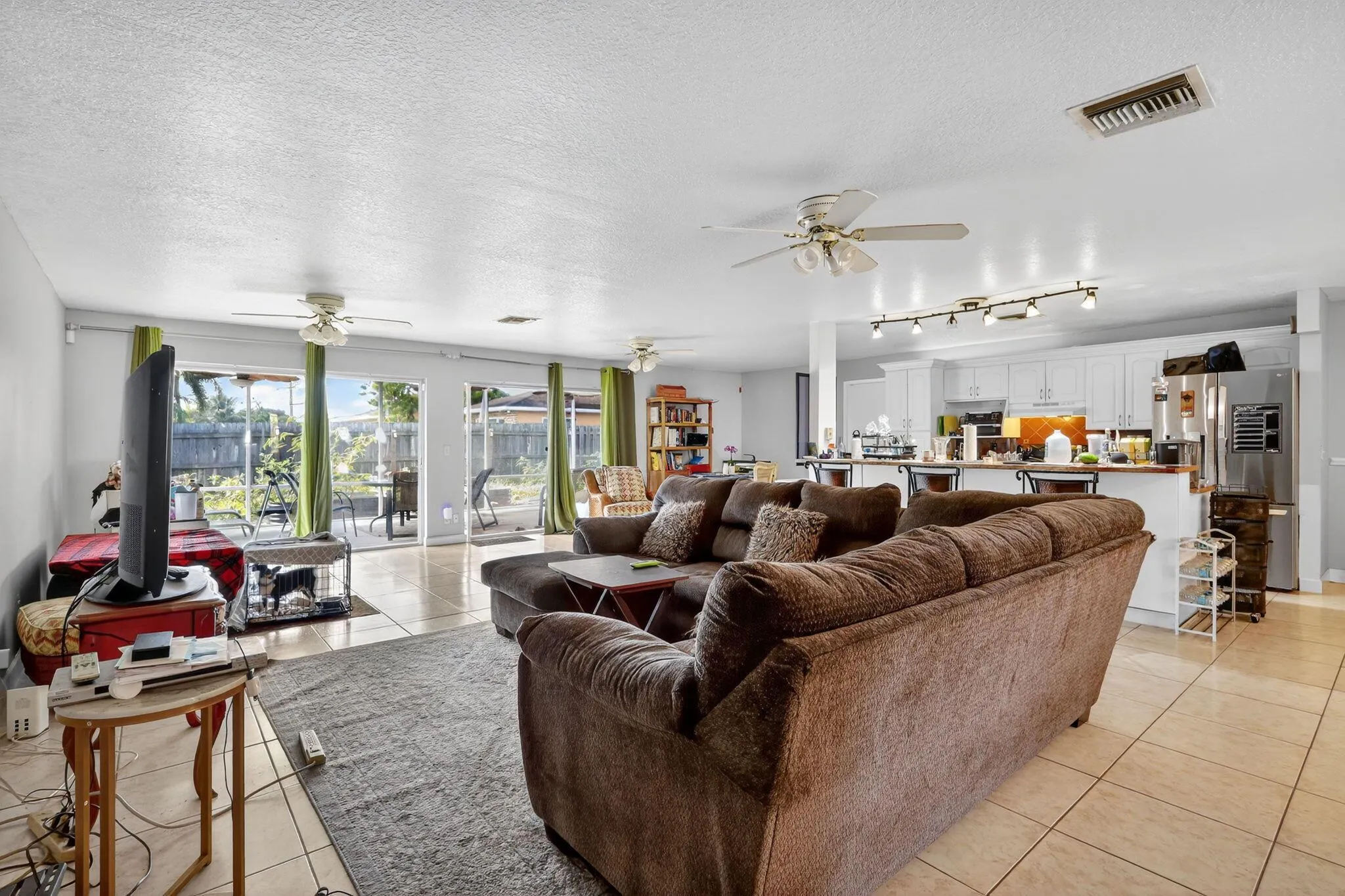 1413 Westchester Drive N