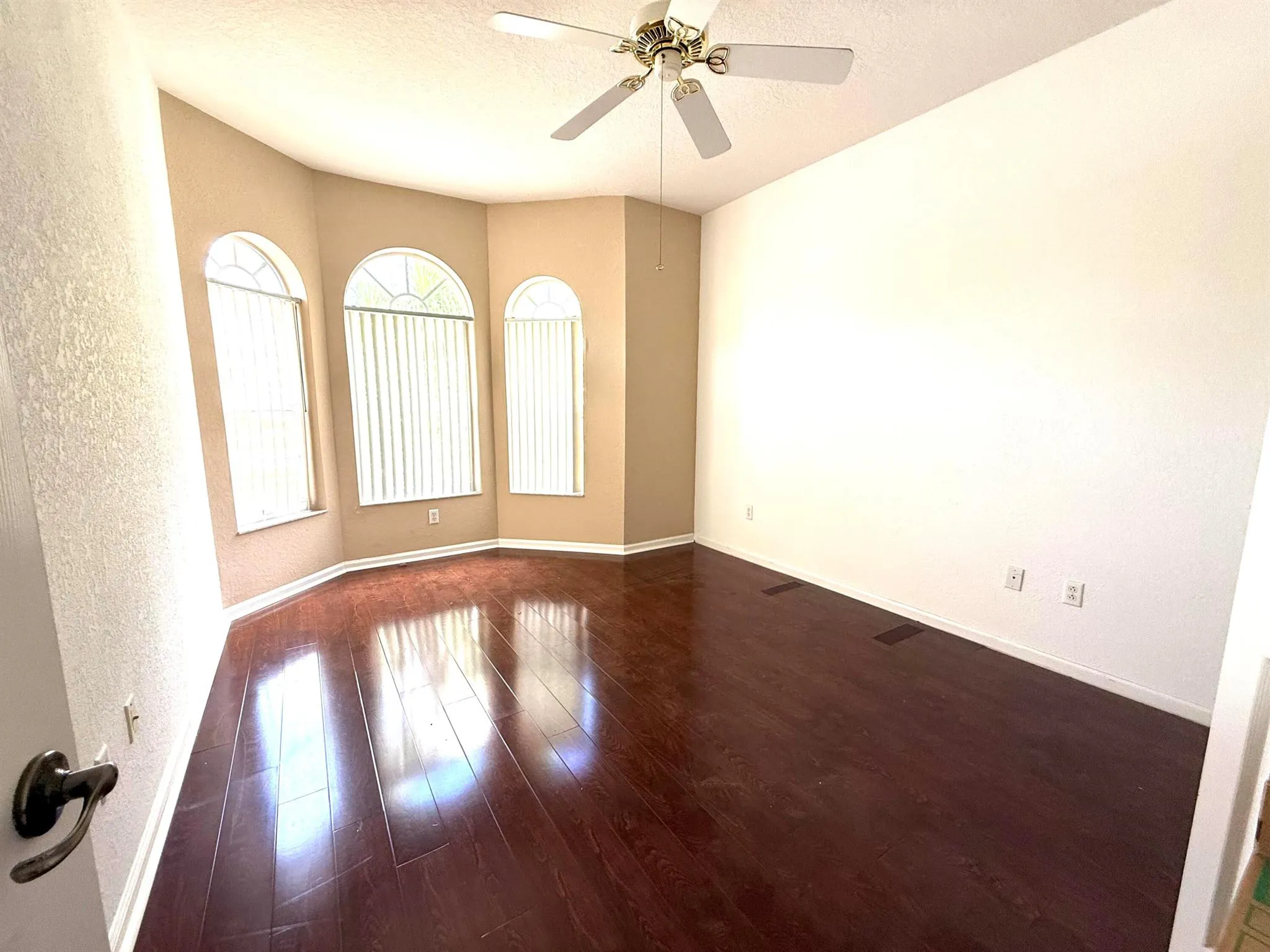 6677 Southport Drive