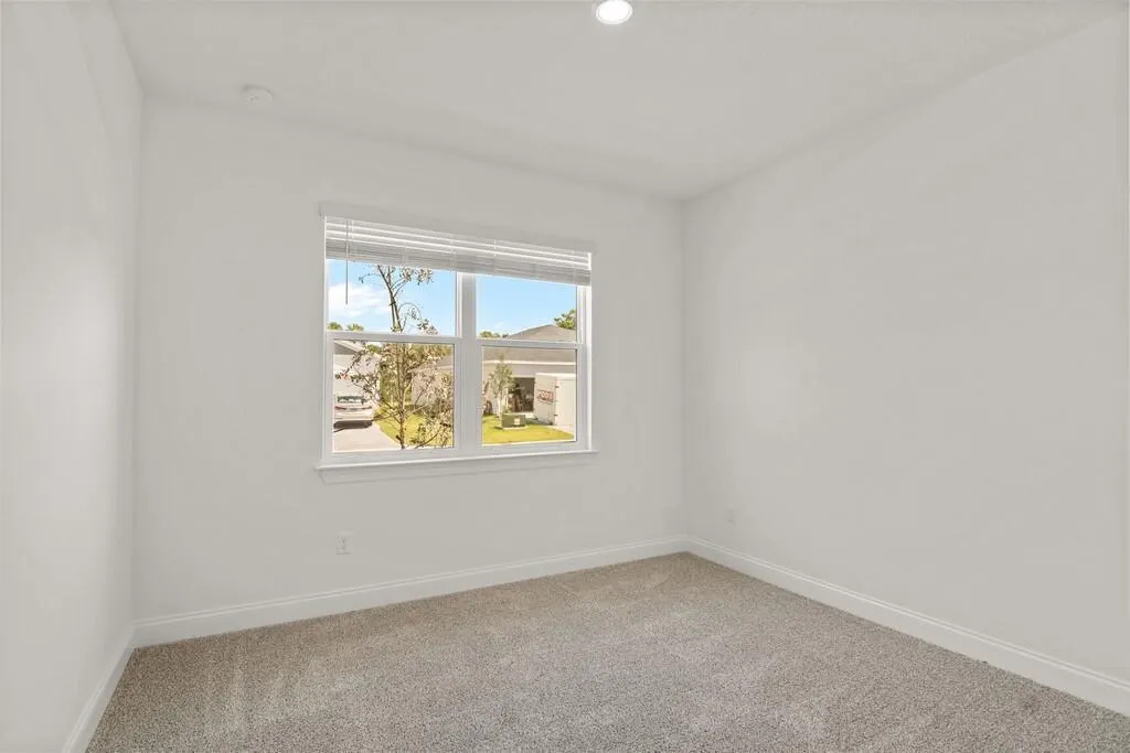 5684 Hampton Park Circle