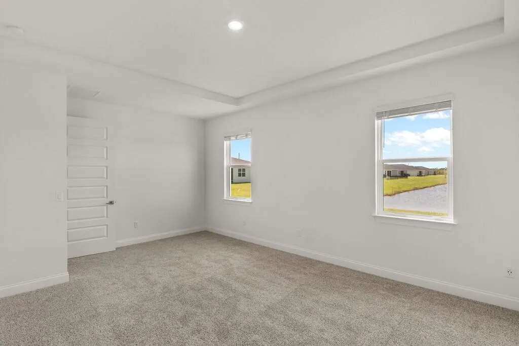 5684 Hampton Park Circle