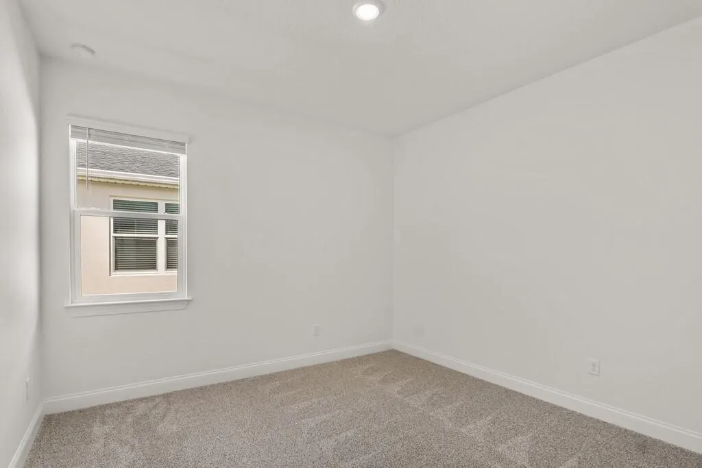 5684 Hampton Park Circle