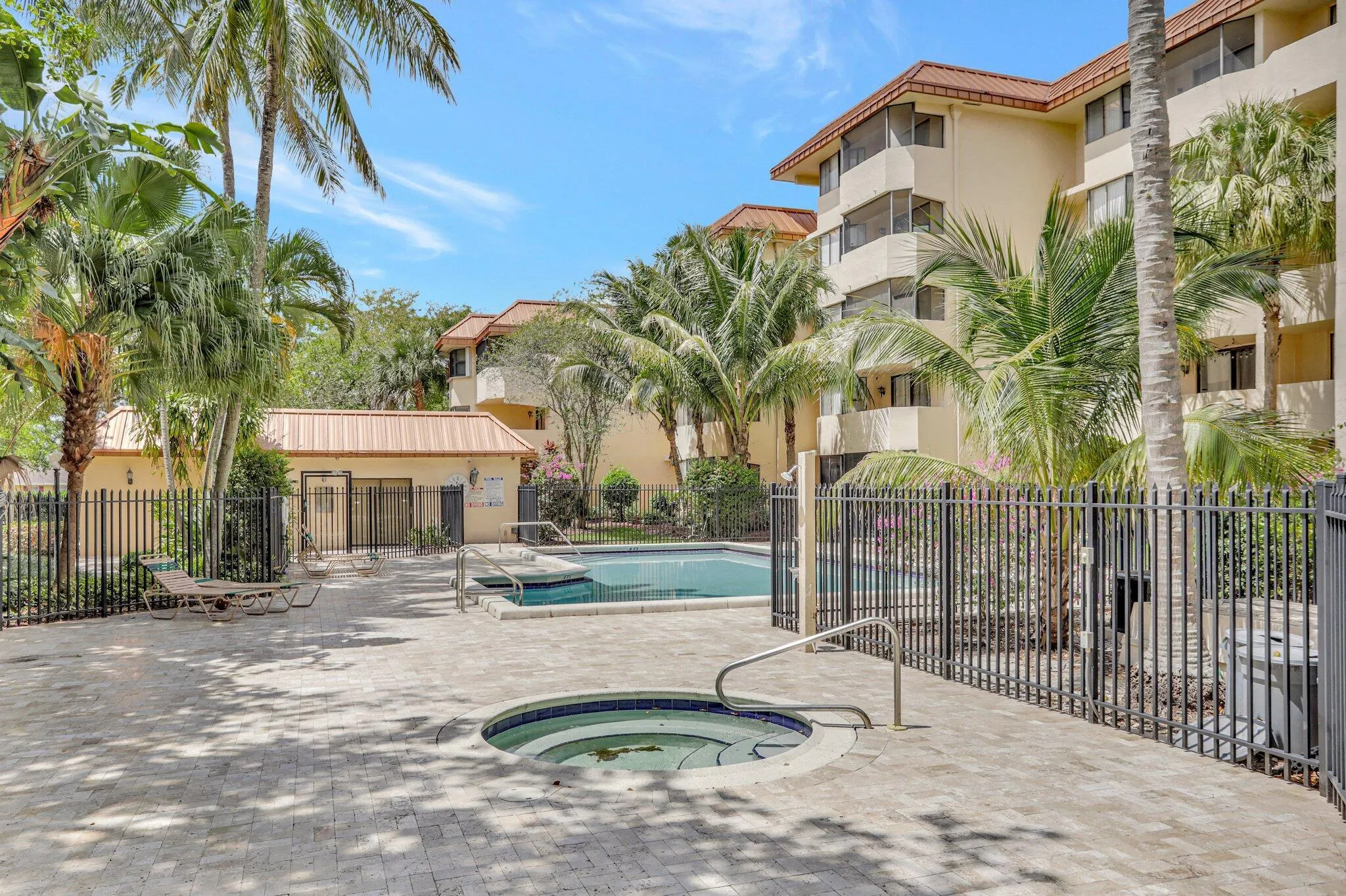 7451 NW 16th Street, #303