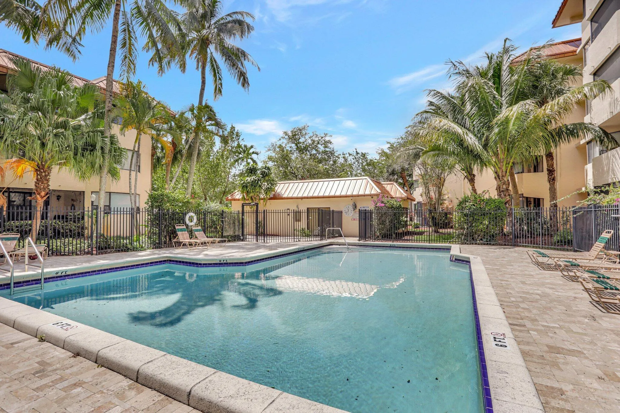 7451 NW 16th Street, #303