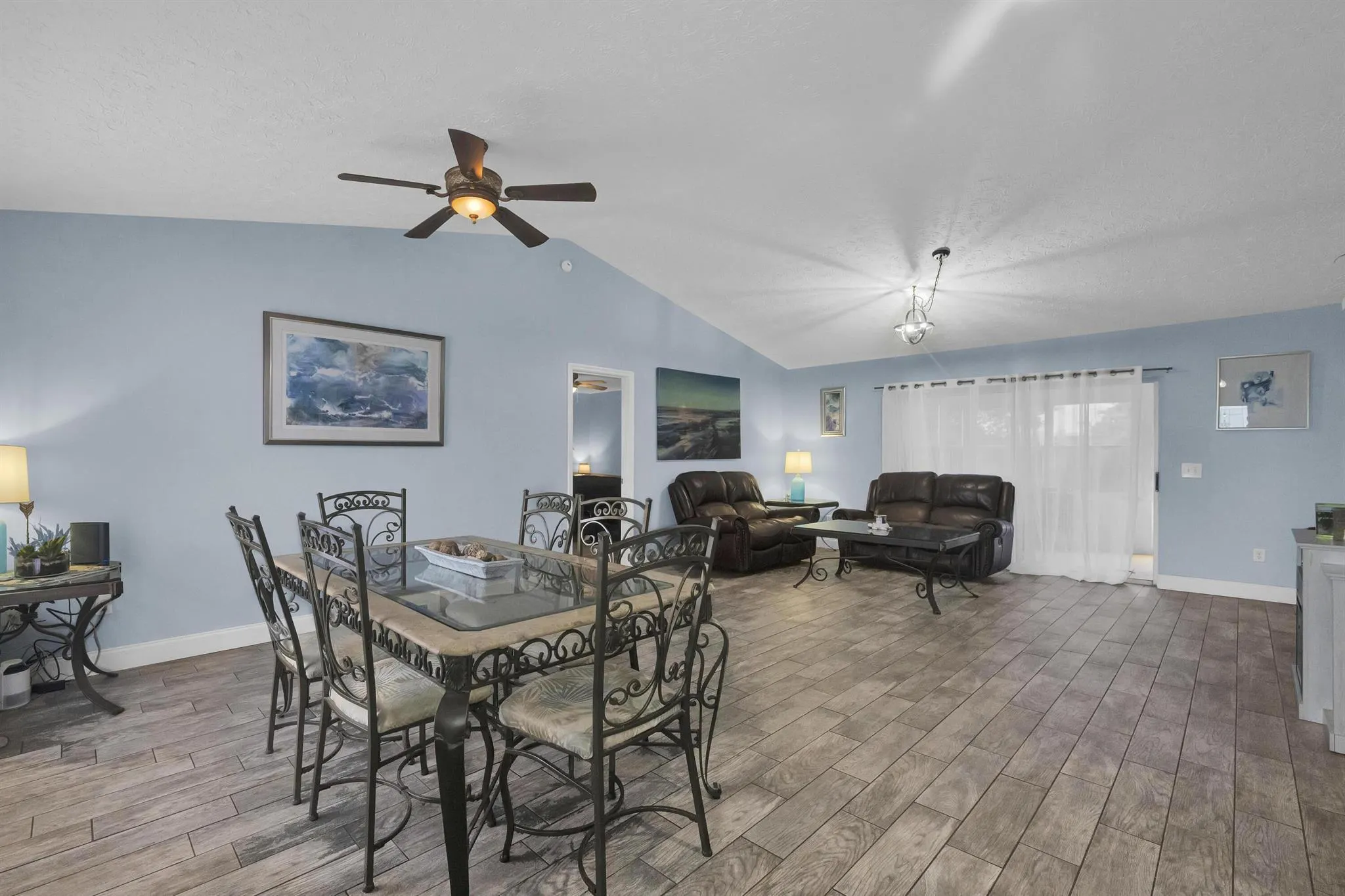 2718 SE Buccaneer Circle