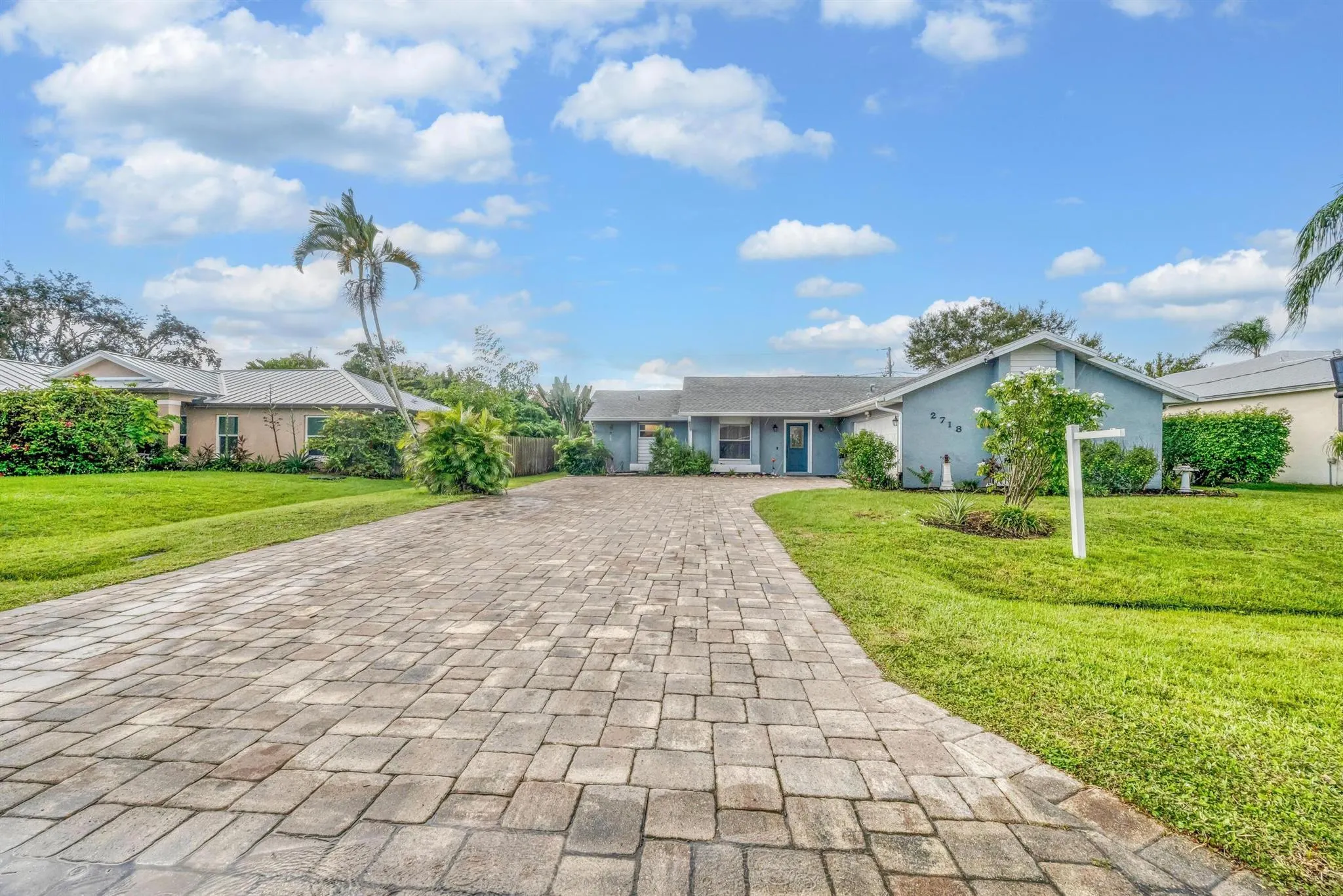 2718 SE Buccaneer Circle
