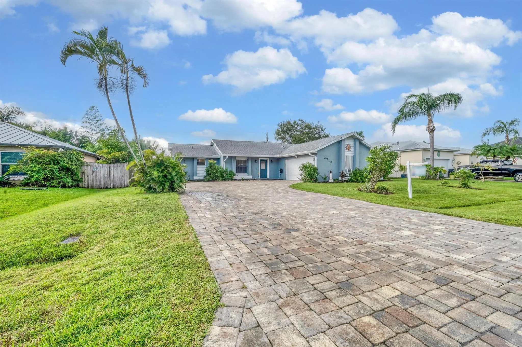 2718 SE Buccaneer Circle