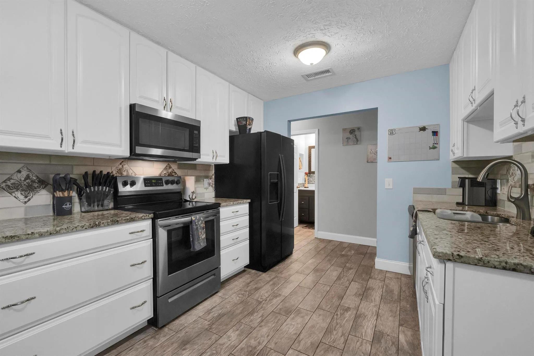 2718 SE Buccaneer Circle