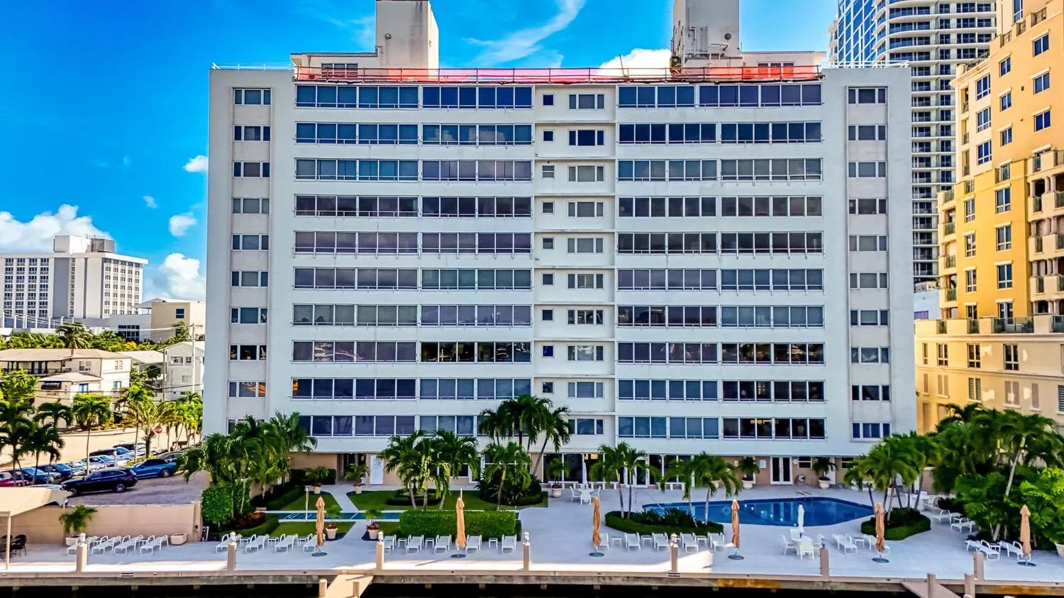215 N Birch Road, #5b