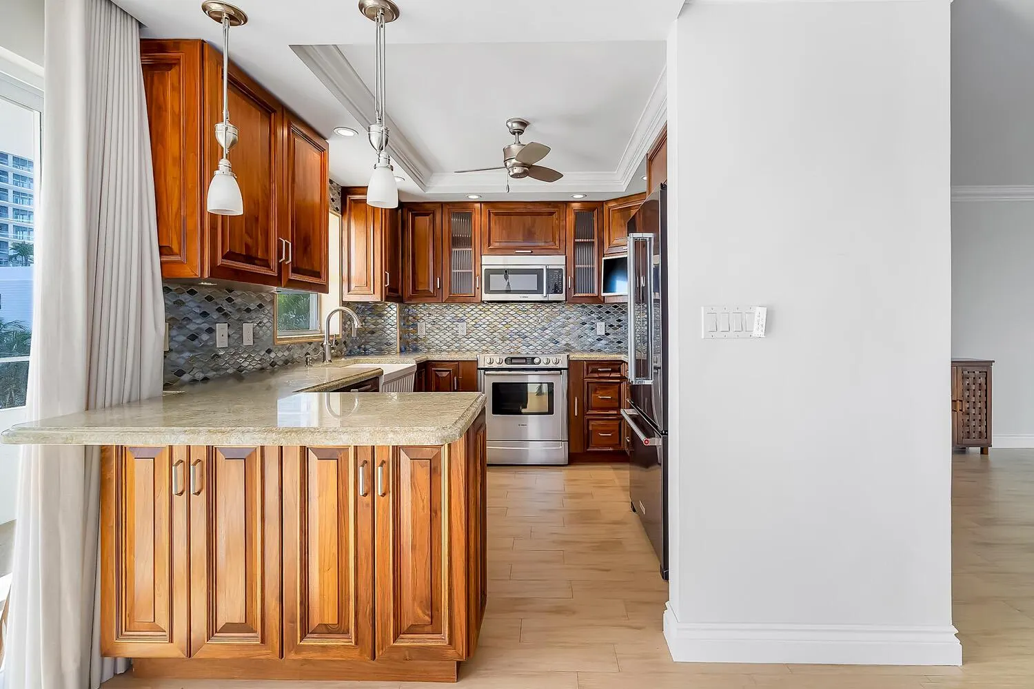 215 N Birch Road, #5b