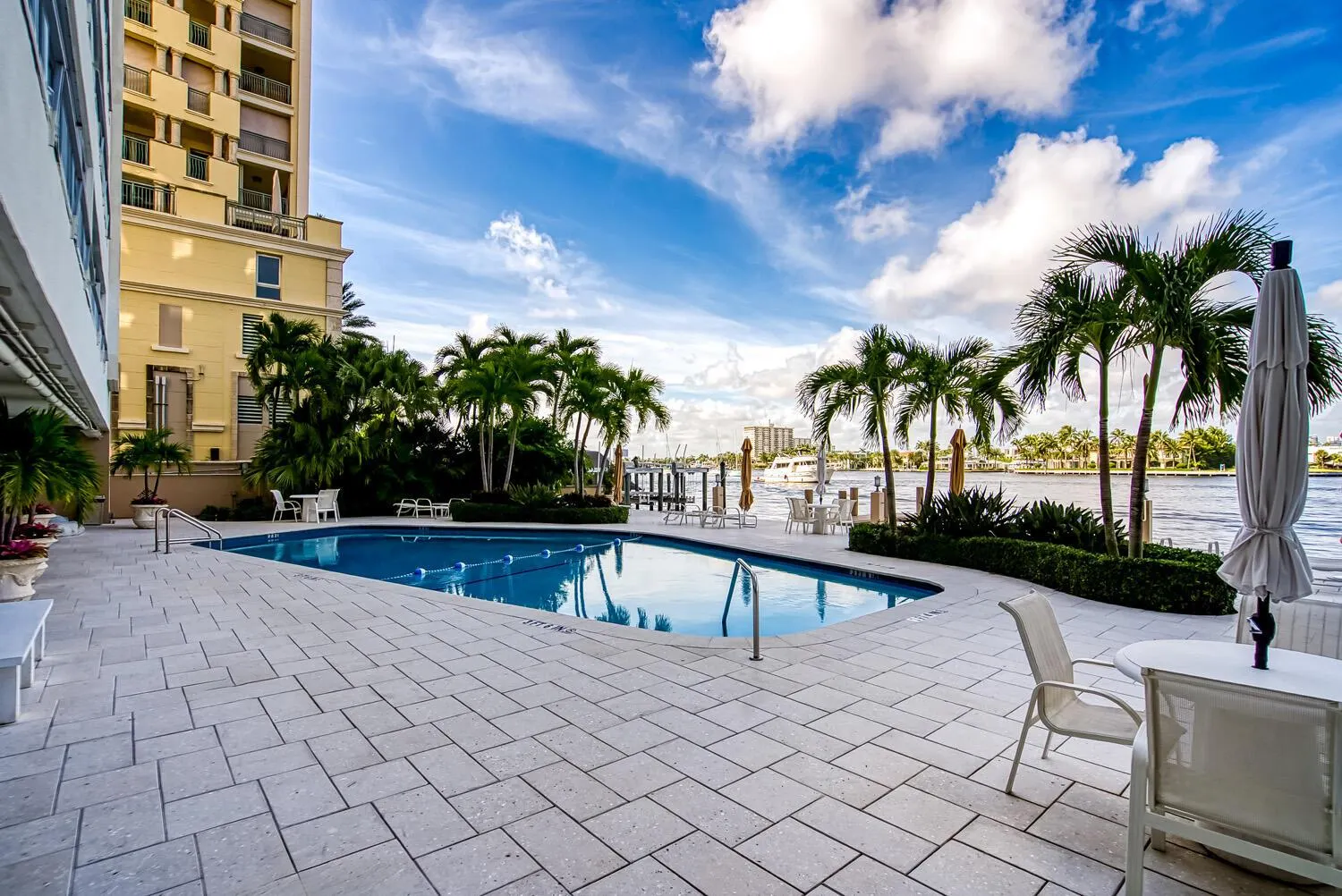 215 N Birch Road, #5b
