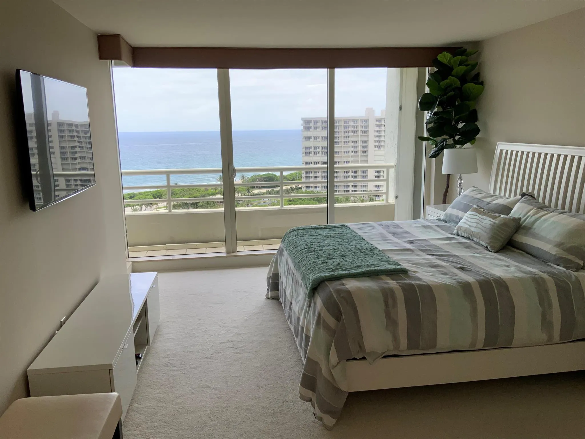 4201 N Ocean Boulevard, #1705