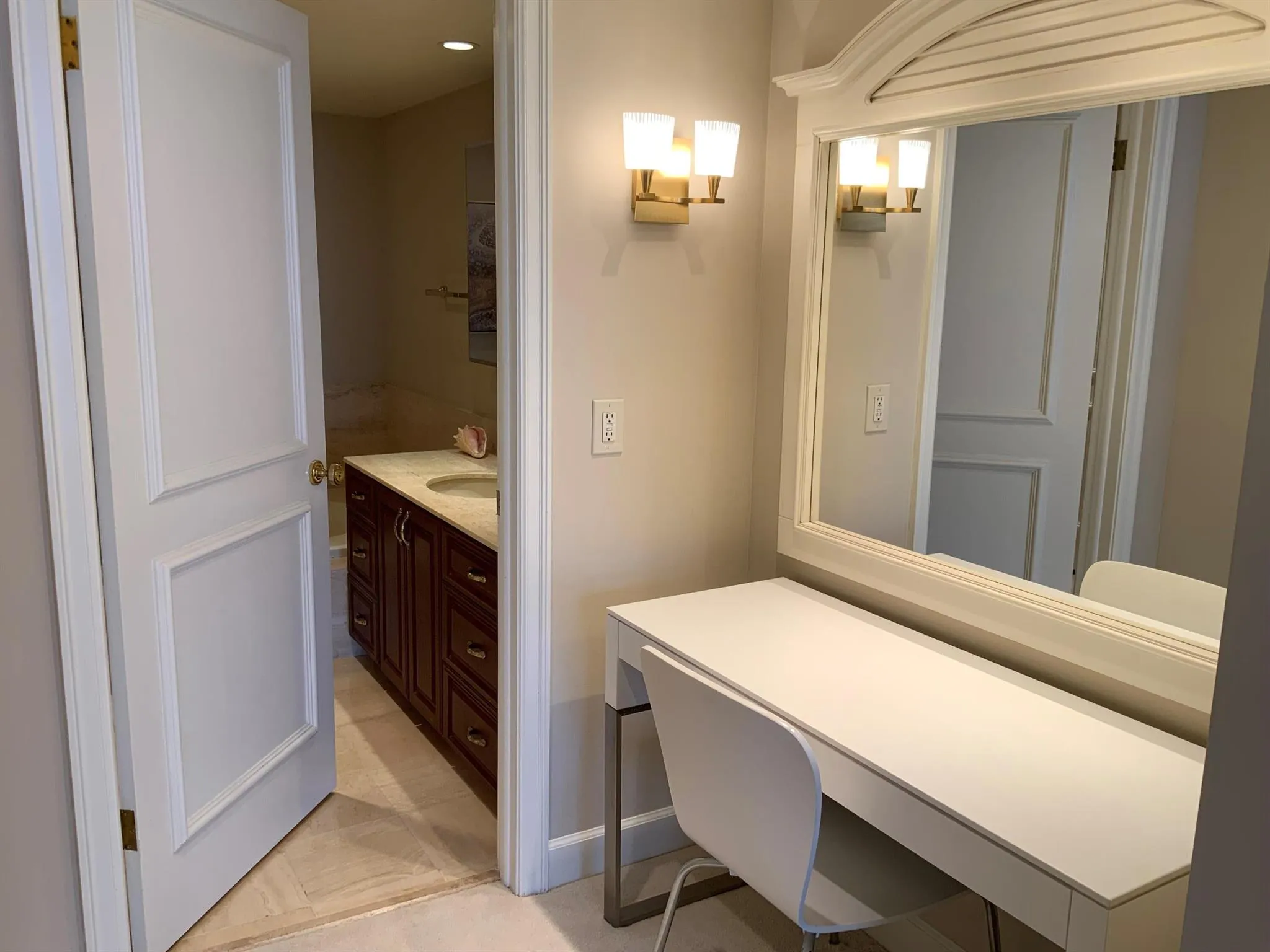4201 N Ocean Boulevard, #1705