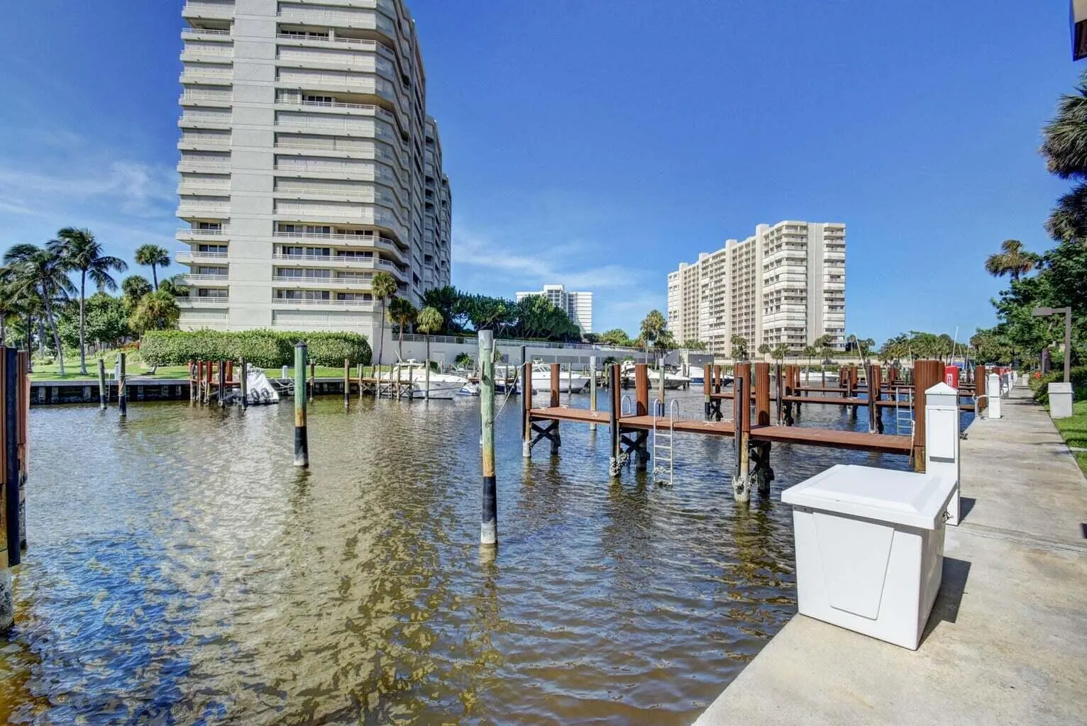 4201 N Ocean Boulevard, #1705