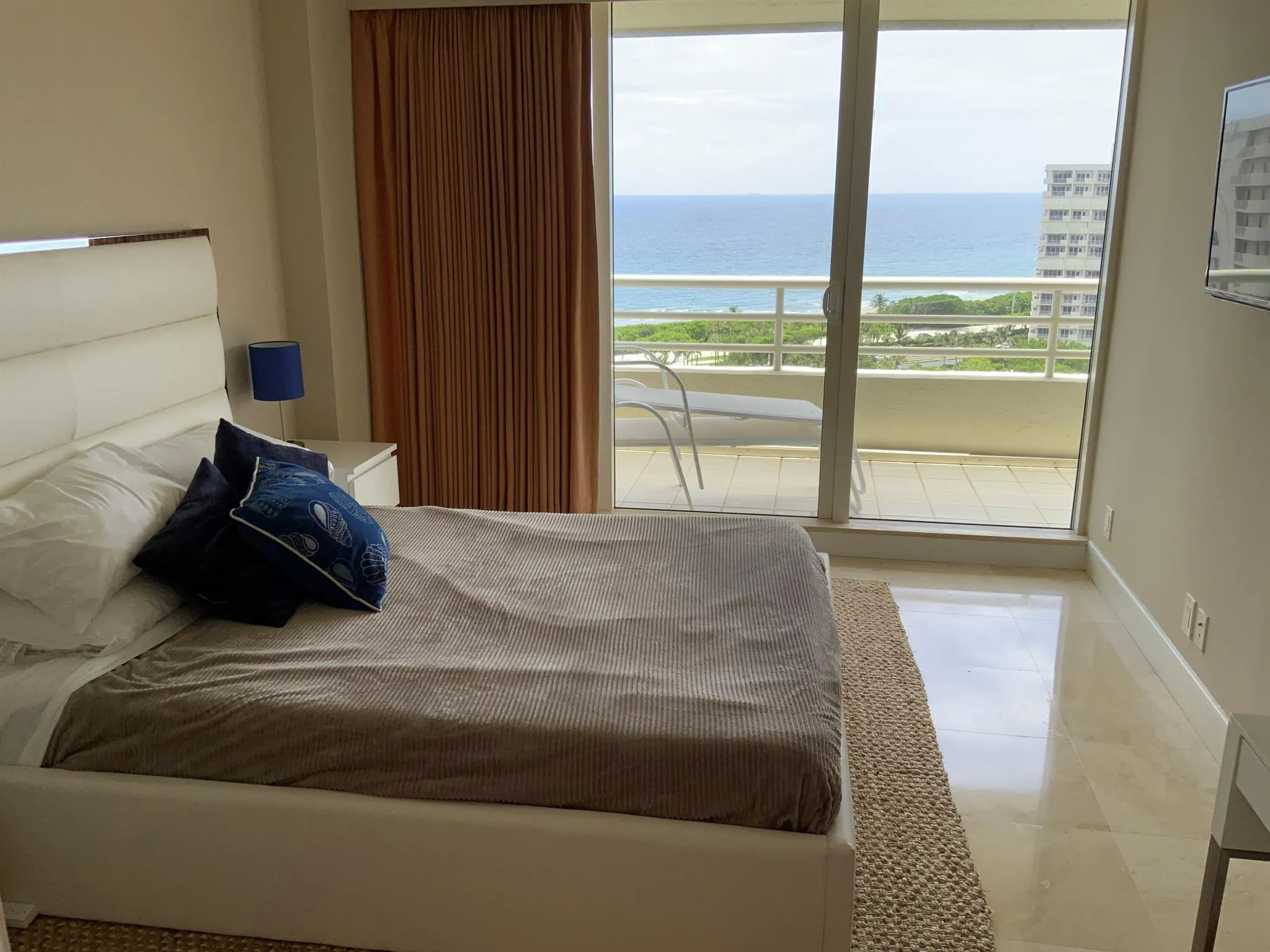 4201 N Ocean Boulevard, #1705