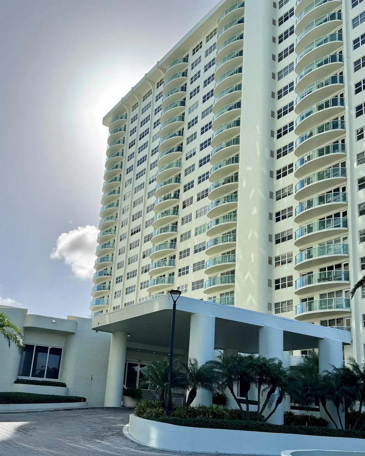 3400 Galt Drive, #2108