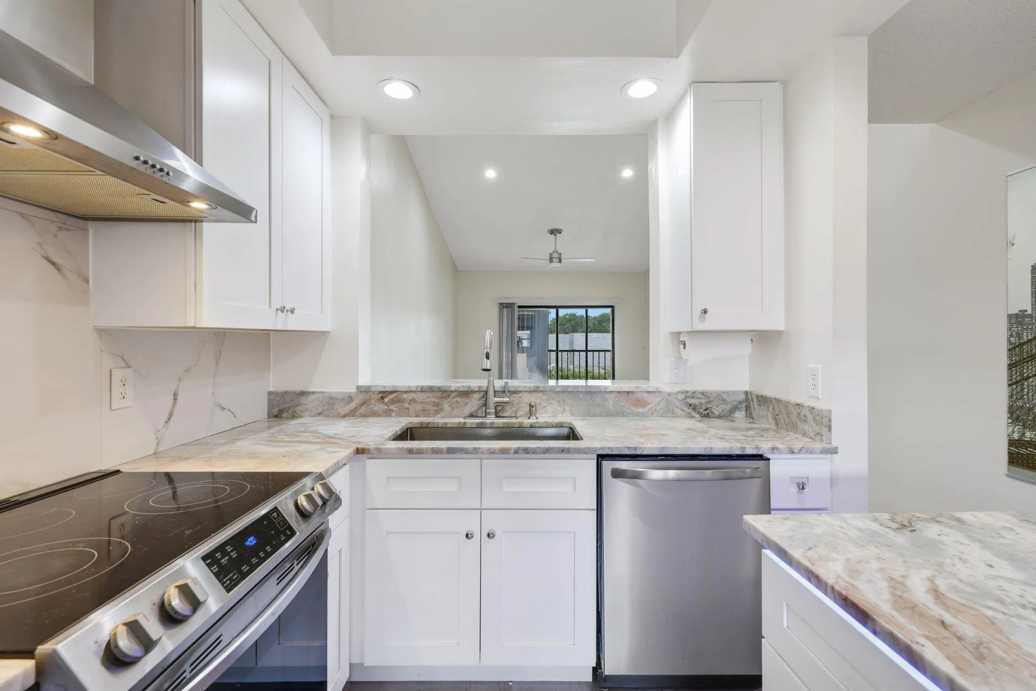 7891 Willow Spring Drive, #1022