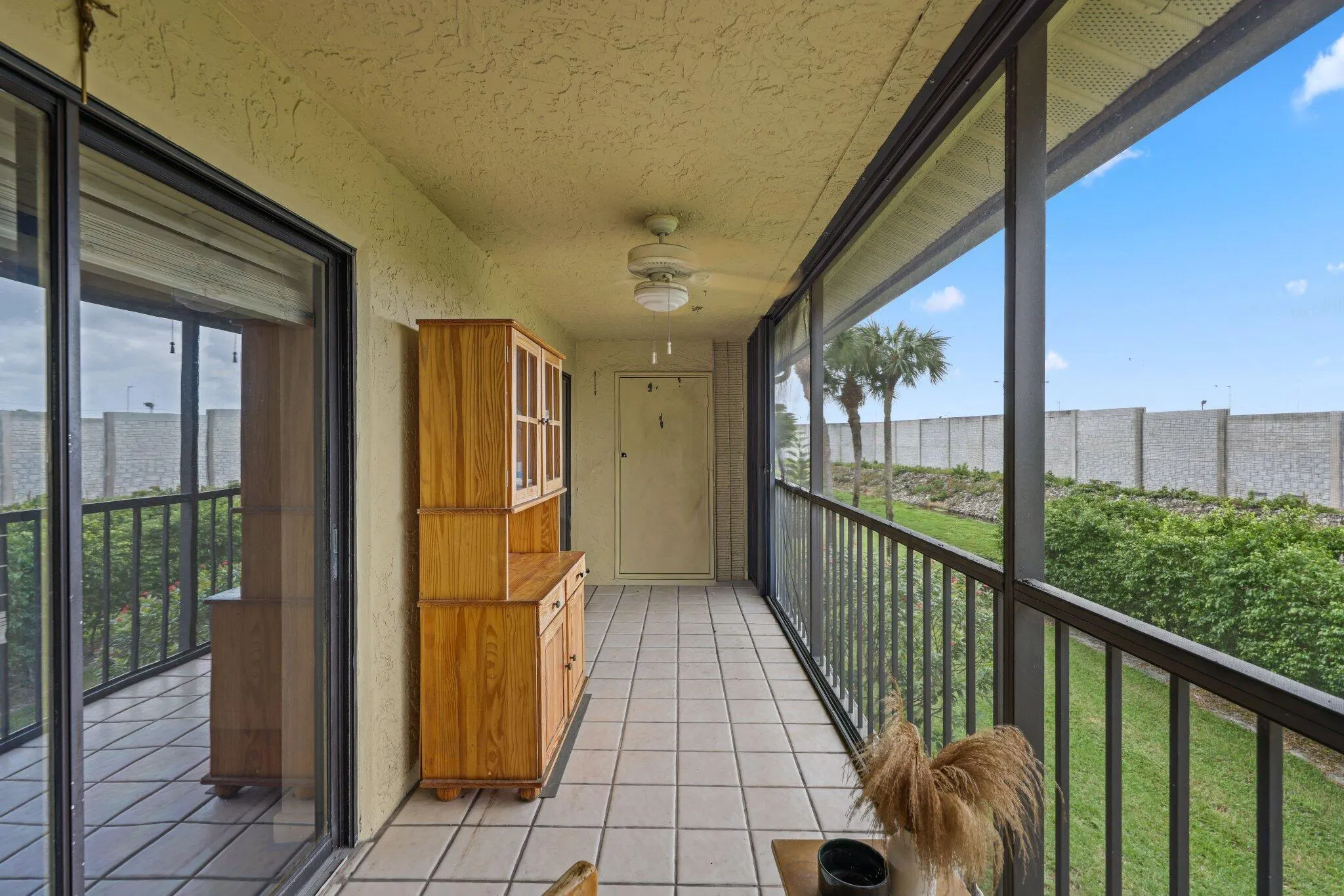 7891 Willow Spring Drive, #1022