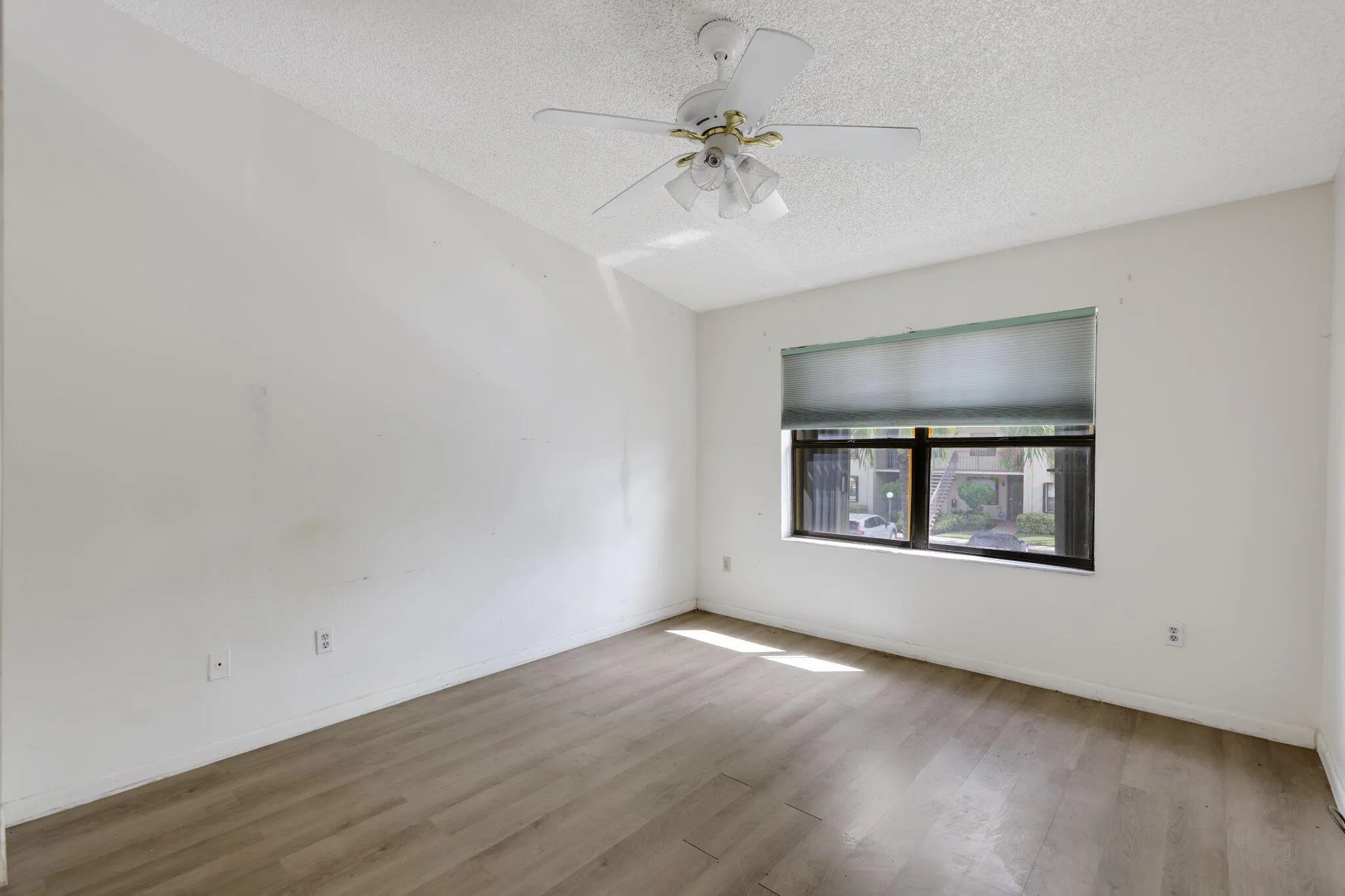 7891 Willow Spring Drive, #1022