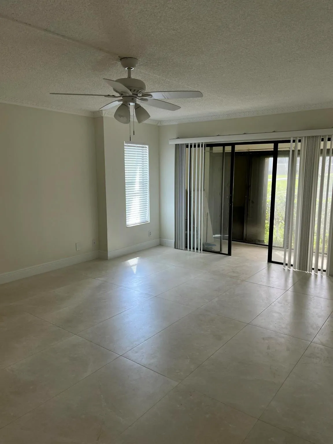 1012 Green Pine Boulevard, #B-1