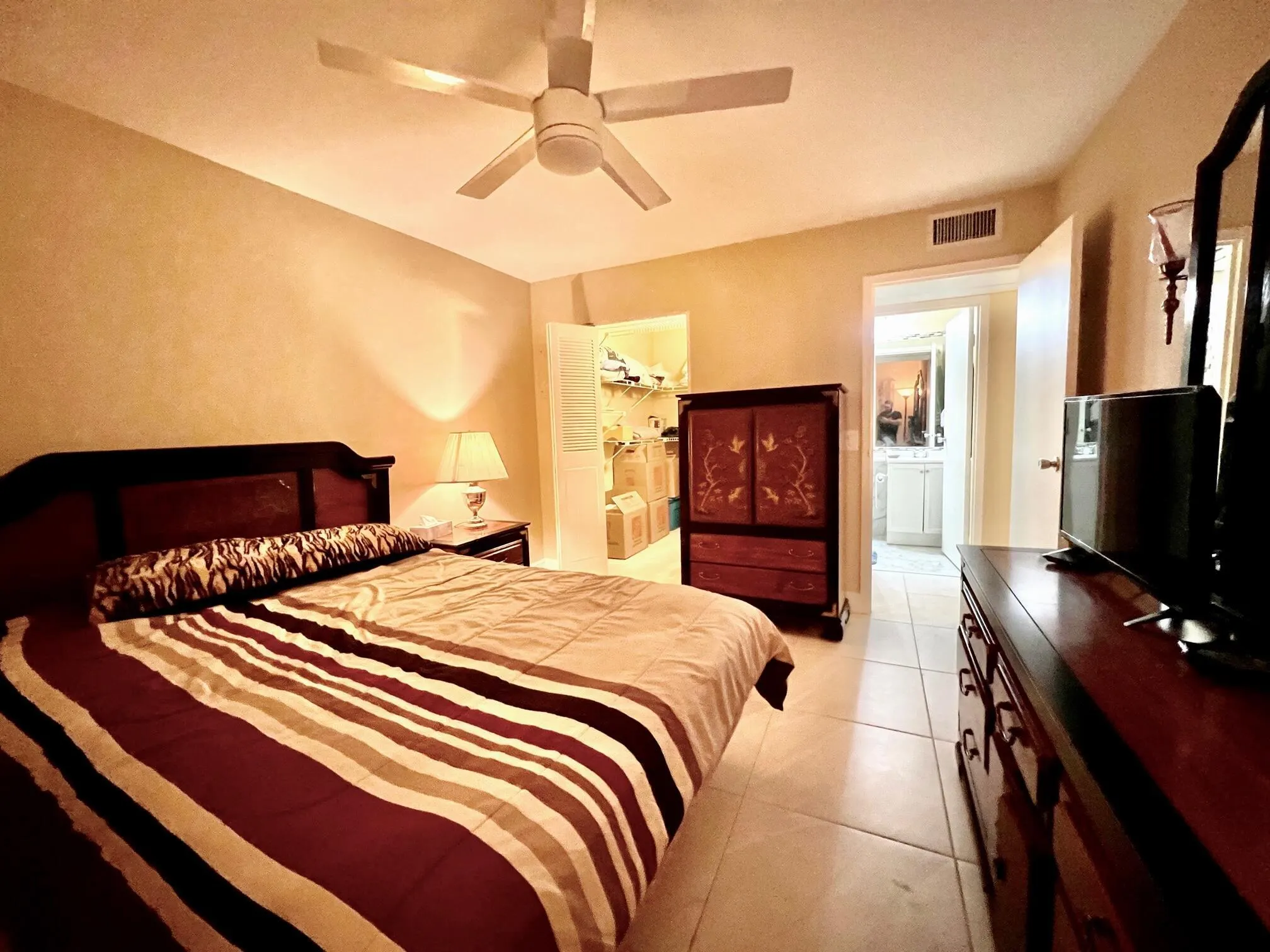 176 Tuscany C