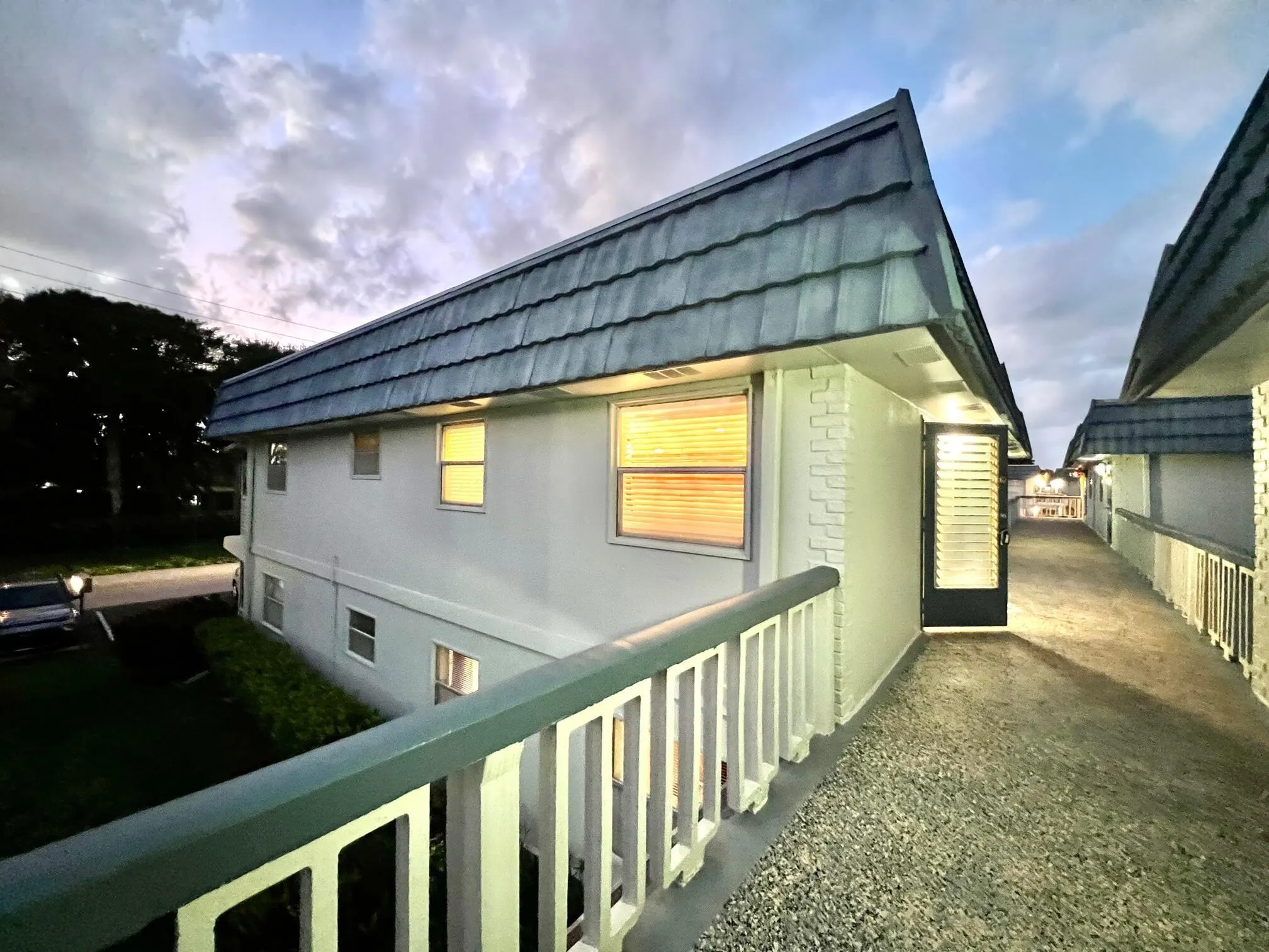 176 Tuscany C
