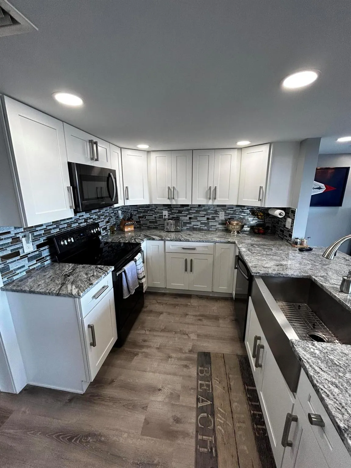 108 Lakeshore Drive, #338
