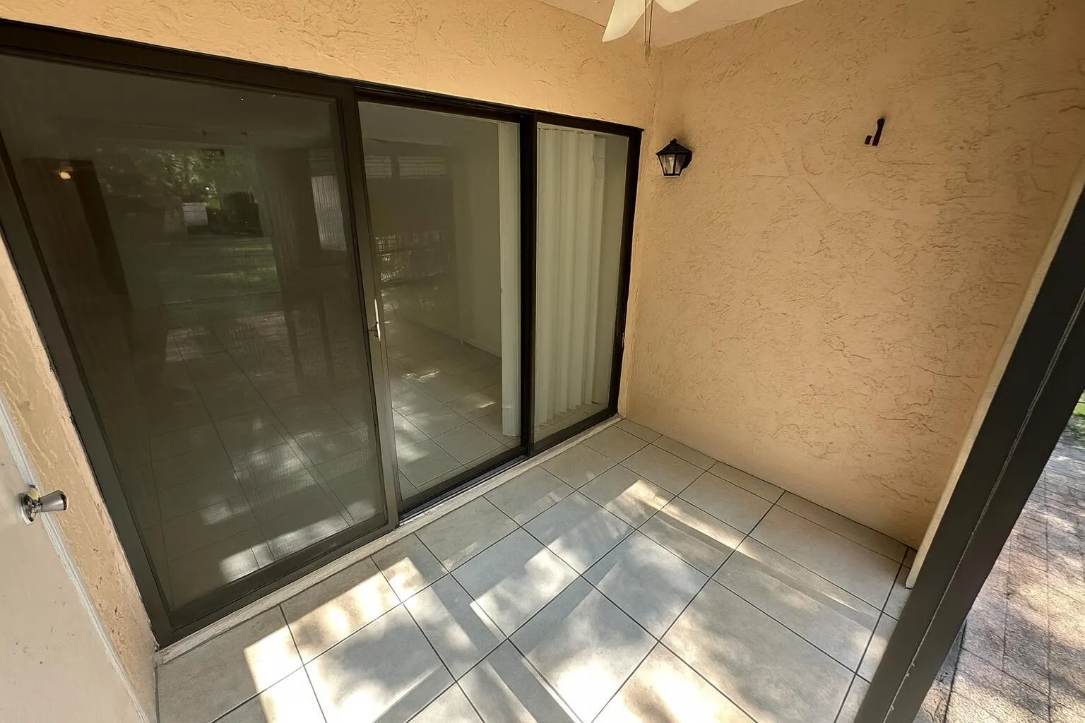 5975 Forest Hill Boulevard, #101