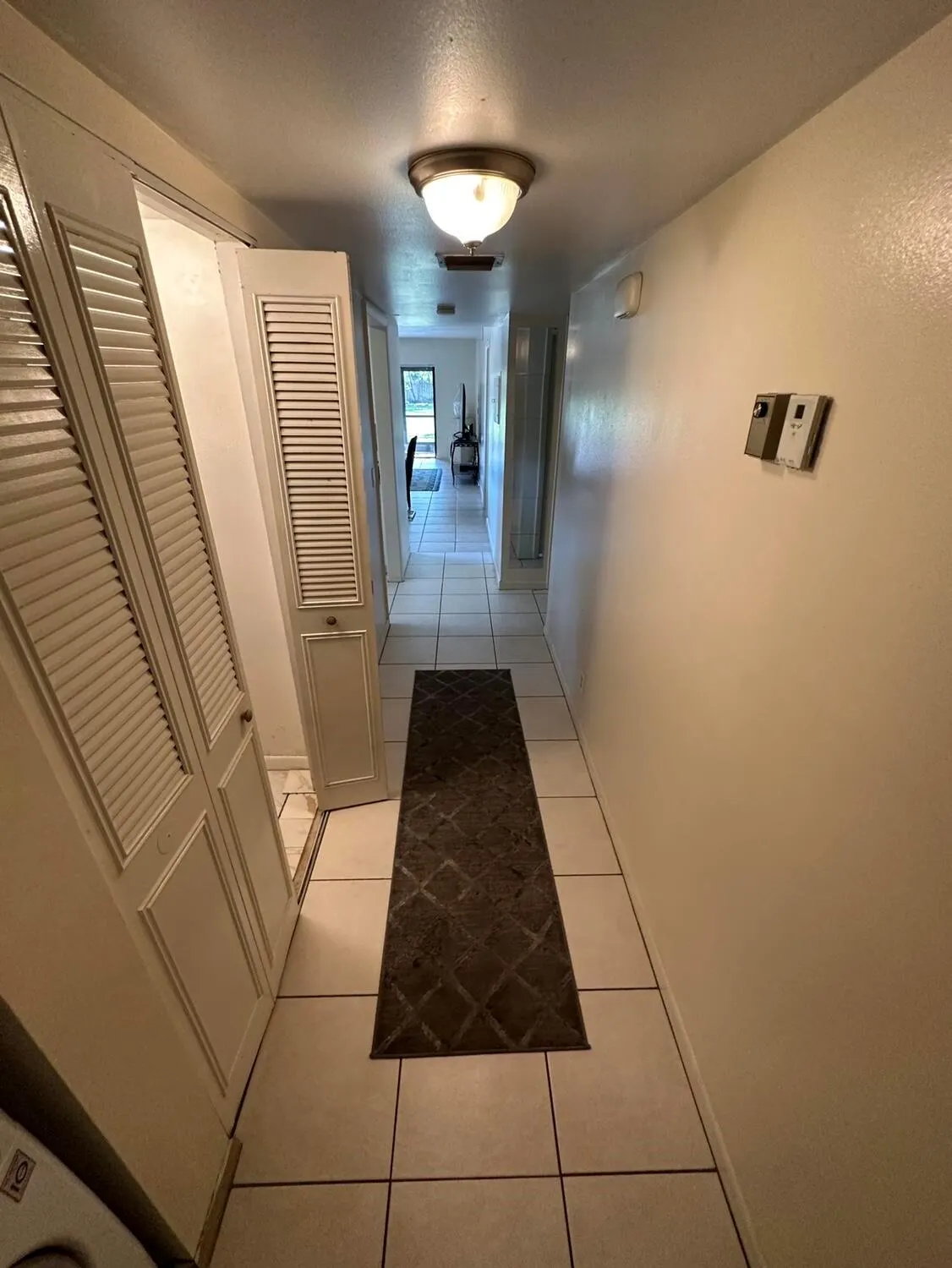 5975 Forest Hill Boulevard, #101